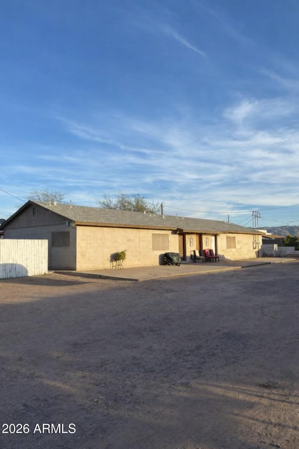 1235 E WOOD Street, Phoenix, AZ 85040 — Photo 1 of 20