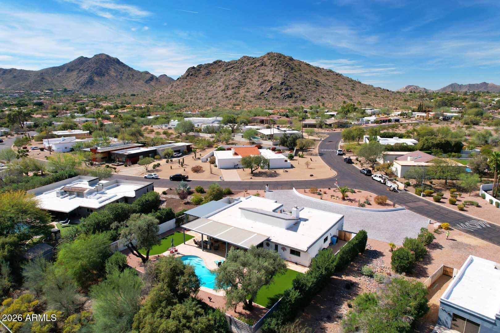 4641 E MOUNTAIN VIEW Road, Phoenix, AZ 85028 — Photo 1 of 43