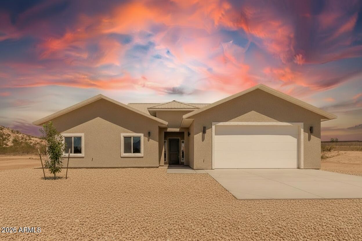 1577 E Gambel Way, Benson, AZ 85602 — Photo 1 of 52