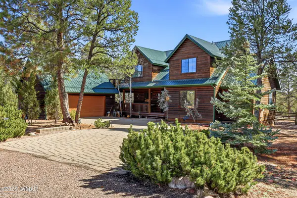 2337 Puma Circle, Overgaard, AZ 85933