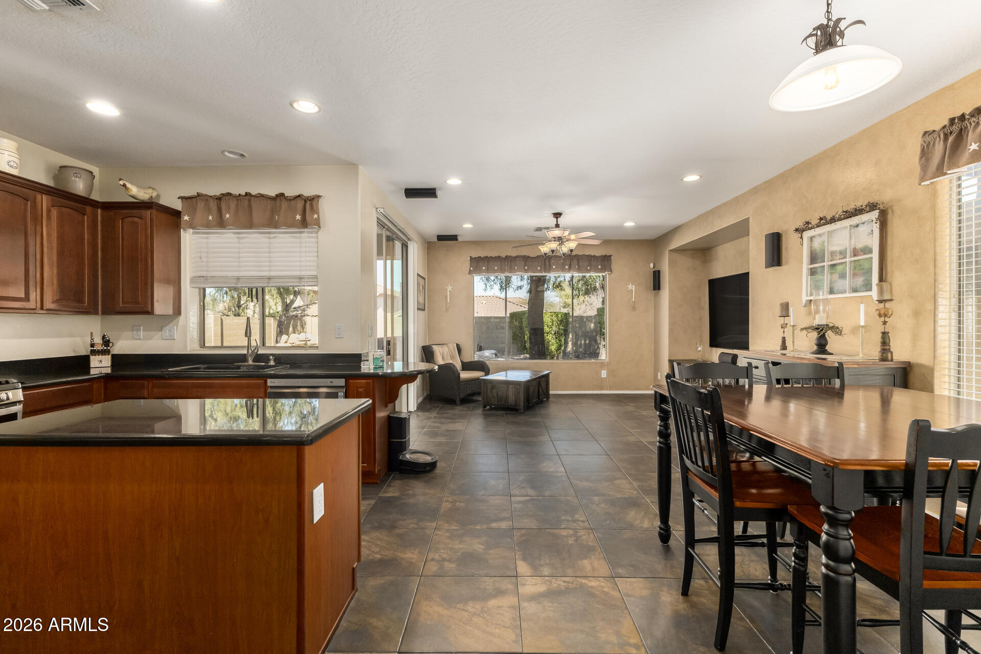 Thumbnail 13