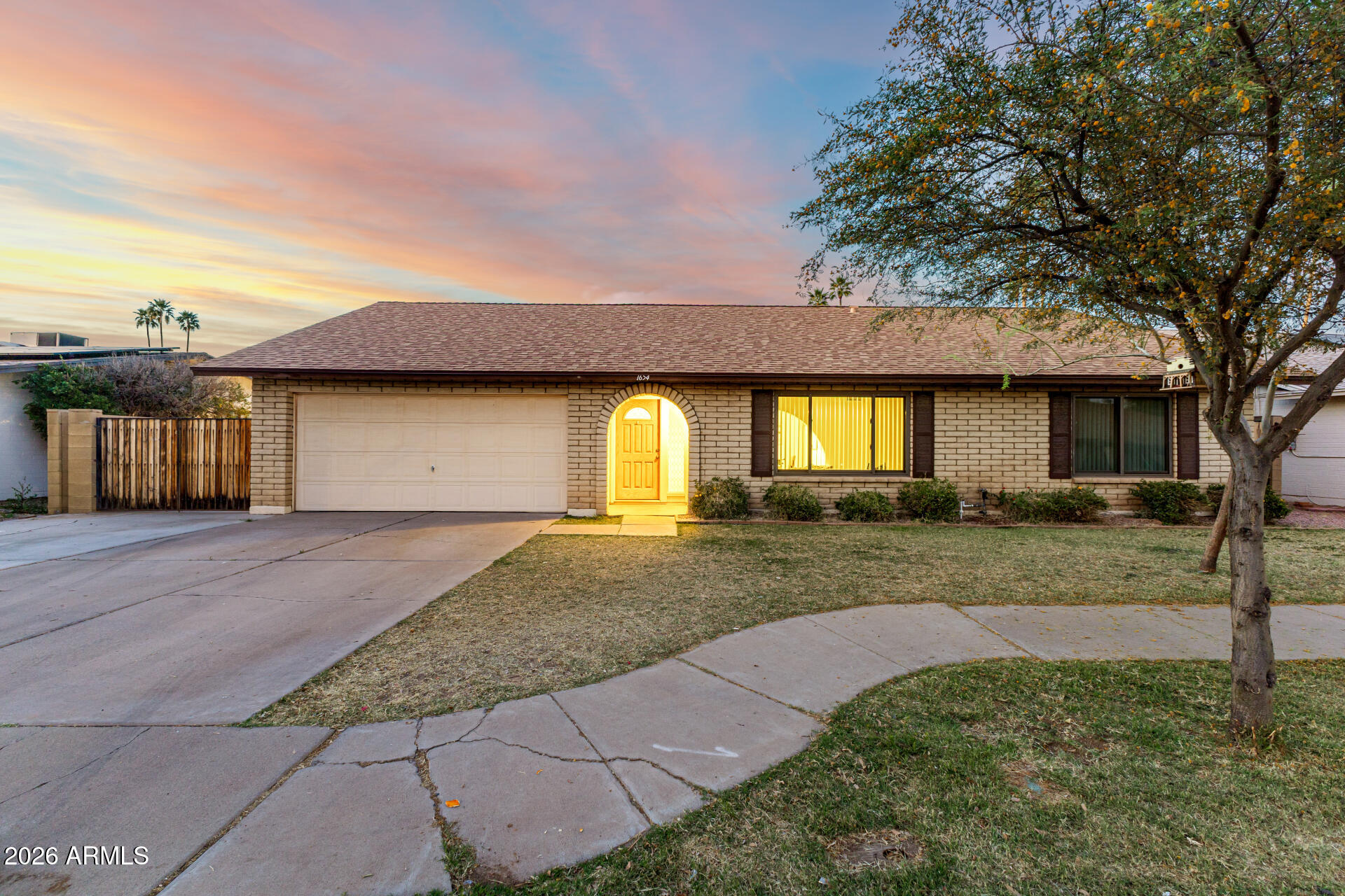 1654 W NIDO Avenue, Mesa, AZ 85202 — Photo 1 of 47