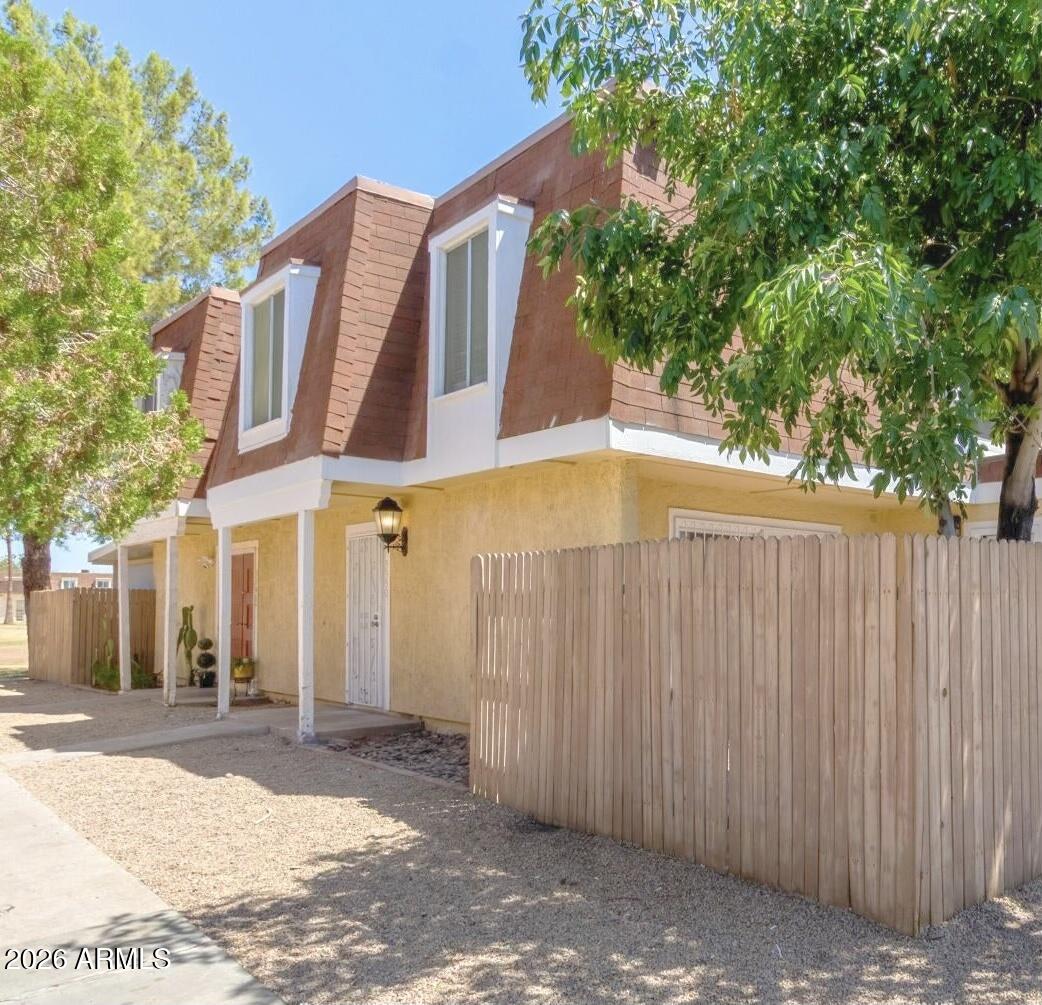 3350 W LAS PALMARITAS Drive, Phoenix, AZ 85051 — Photo 1 of 9
