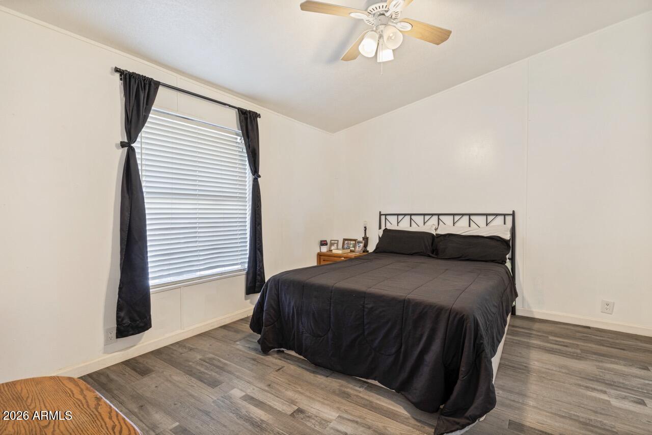 Thumbnail 13