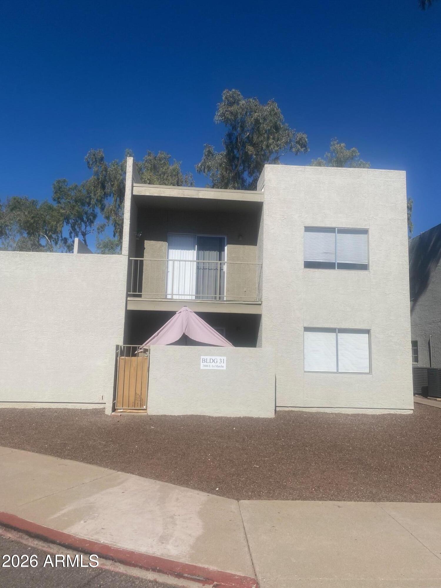 2808 E LE MARCHE Avenue, Phoenix, AZ 85032 — Photo 1 of 5