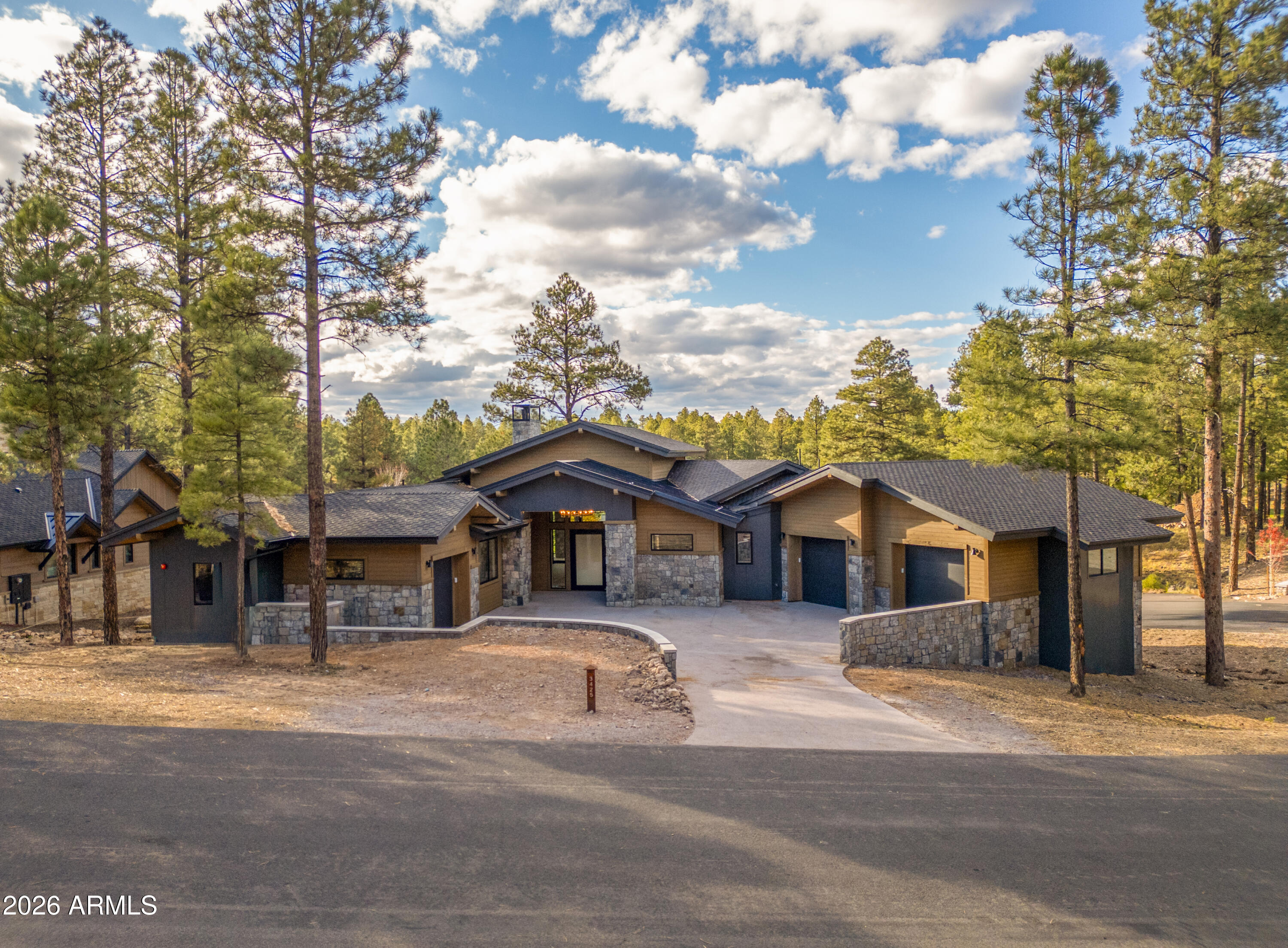 3425 S LAS COLINAS Court, Flagstaff, AZ 86005 — Photo 1 of 48