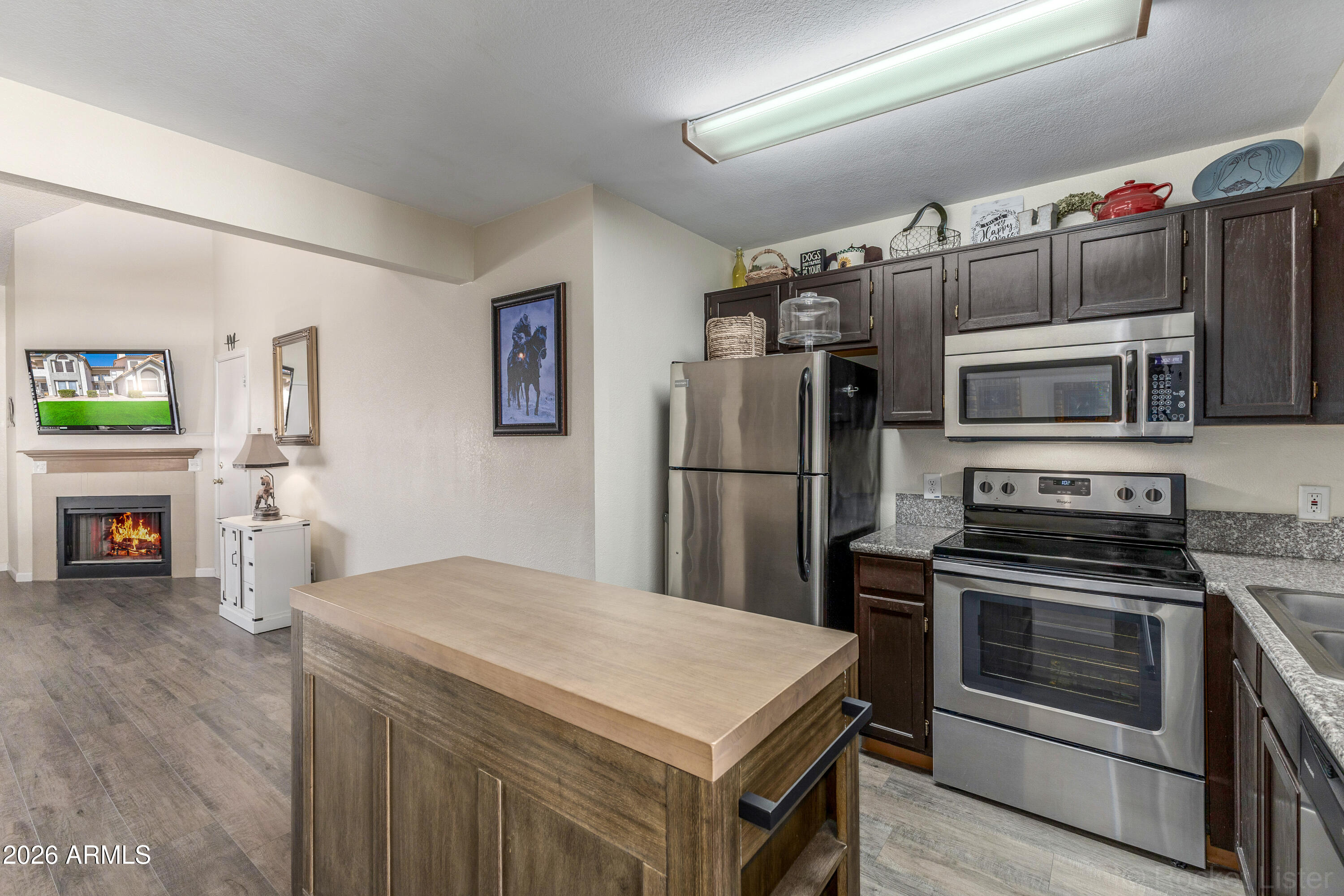 19820 N 13TH Avenue 233, Phoenix, AZ 85027 — Photo 1 of 32