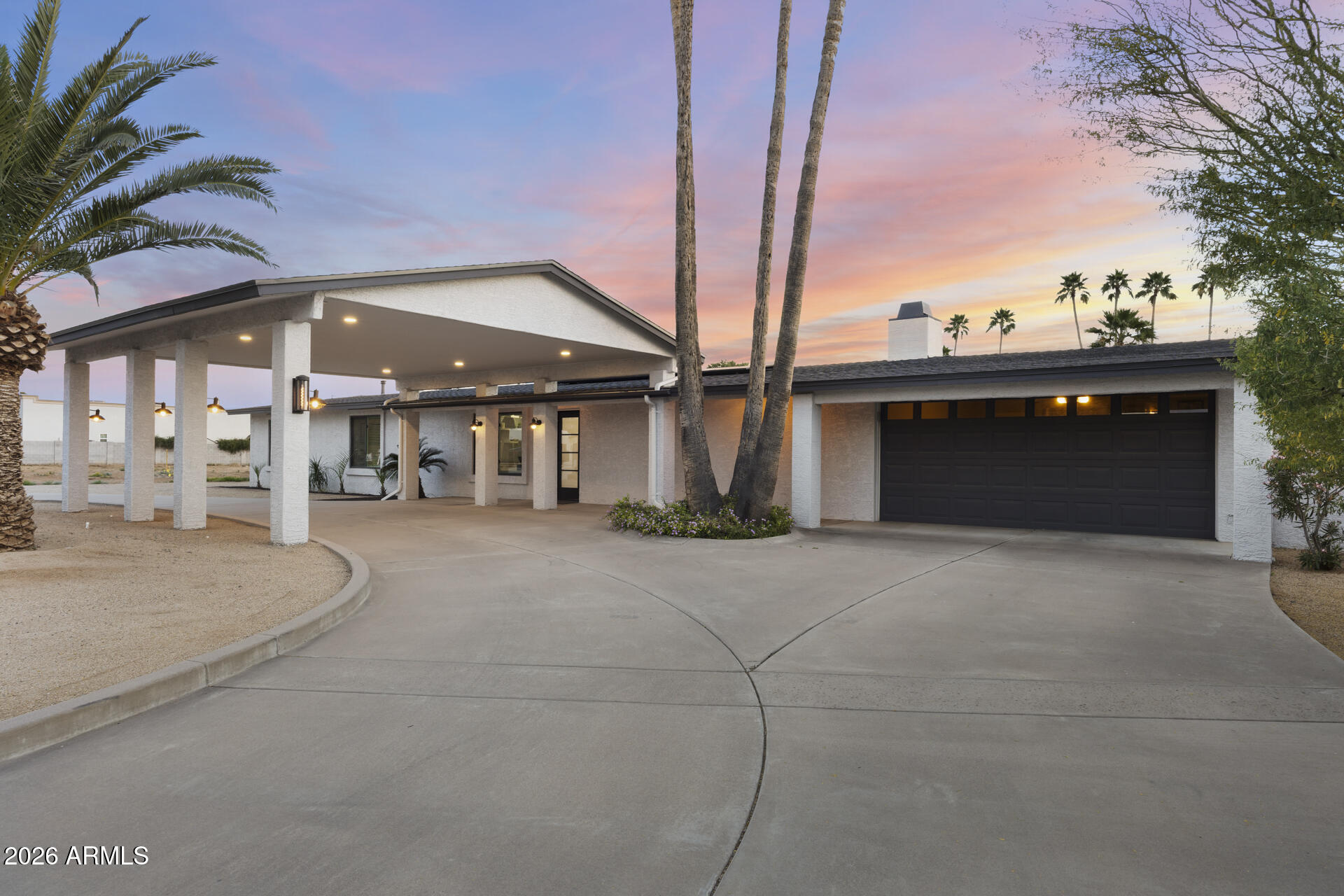 6421 E CORRINE Drive, Scottsdale, AZ 85254 — Photo 1 of 21