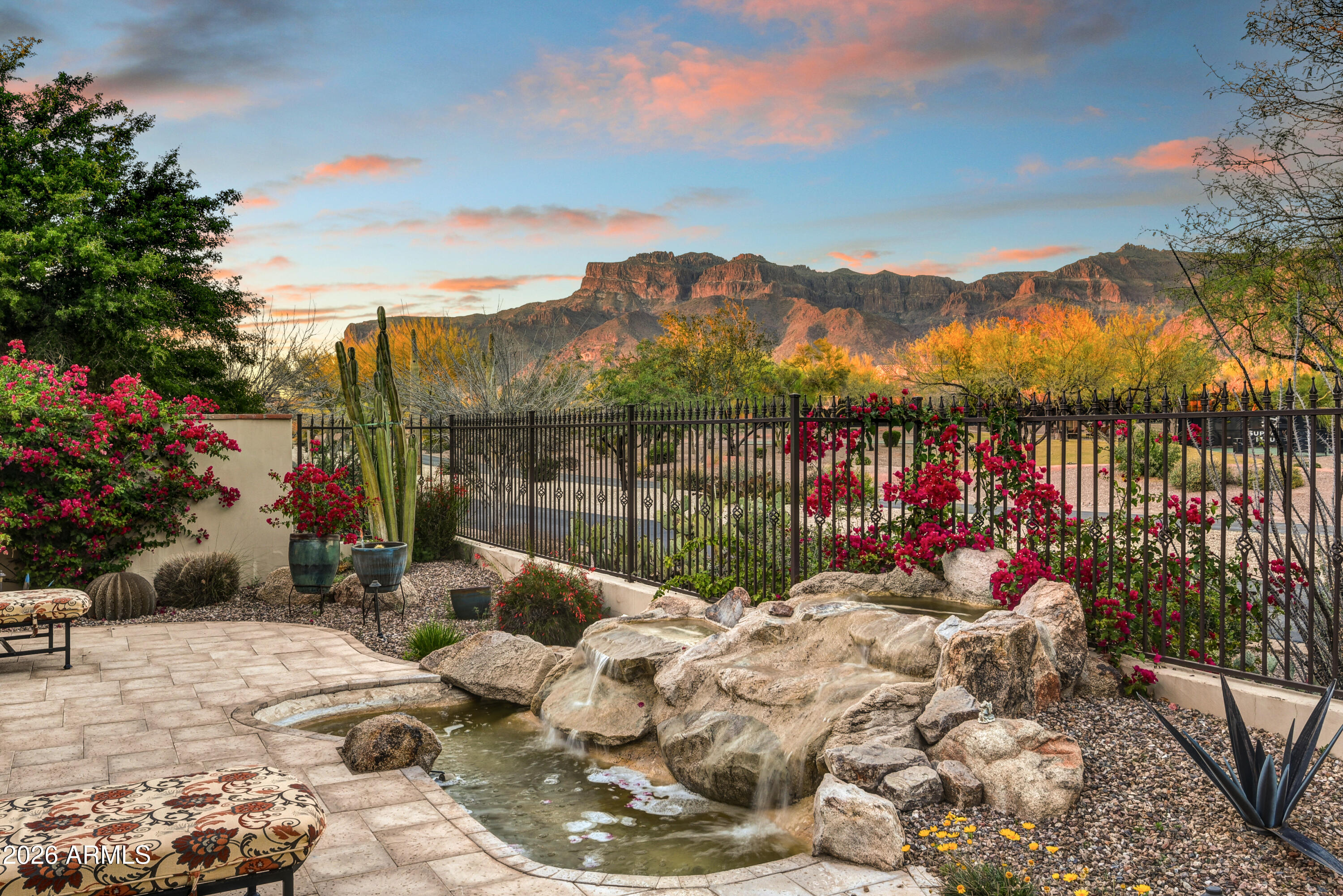 2943 S LOOKOUT Ridge, Gold Canyon, AZ 85118 — Photo 1 of 47