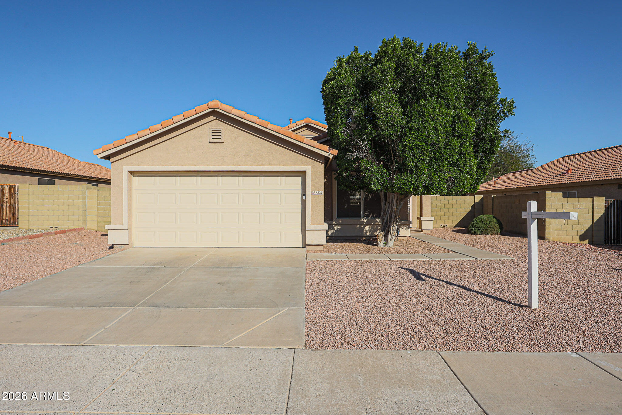 6827 N 77TH Drive, Glendale, AZ 85303 — Photo 1 of 25