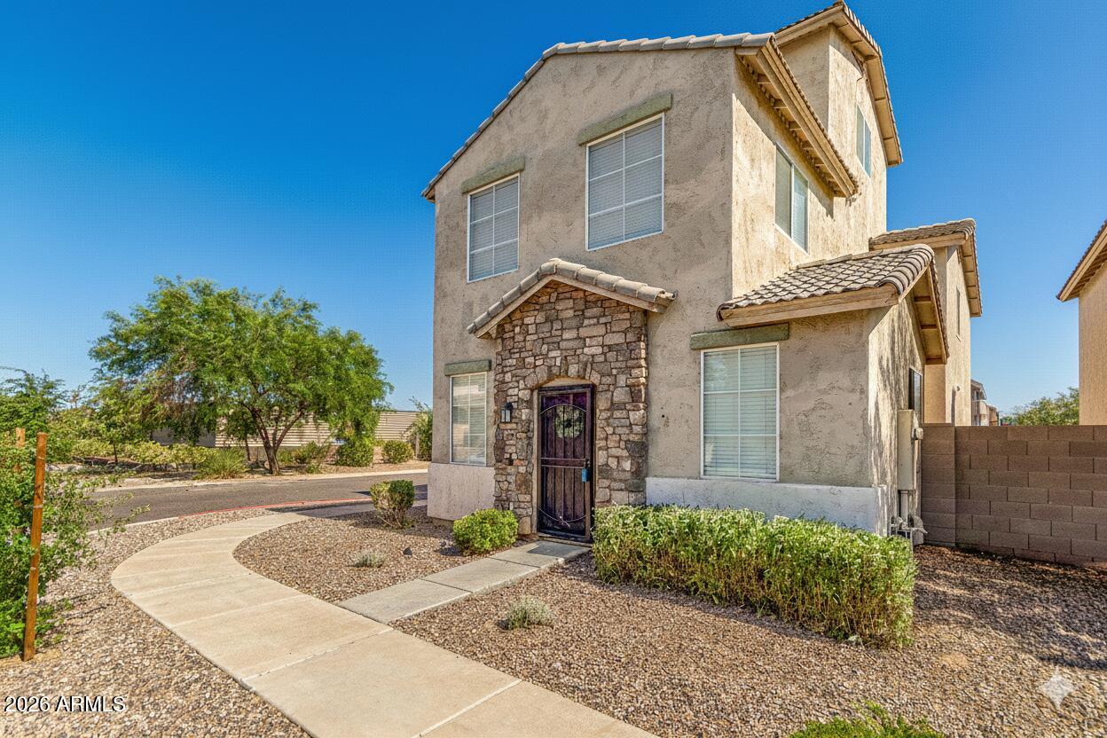 5141 W WARNER Street, Phoenix, AZ 85043 — Photo 1 of 43