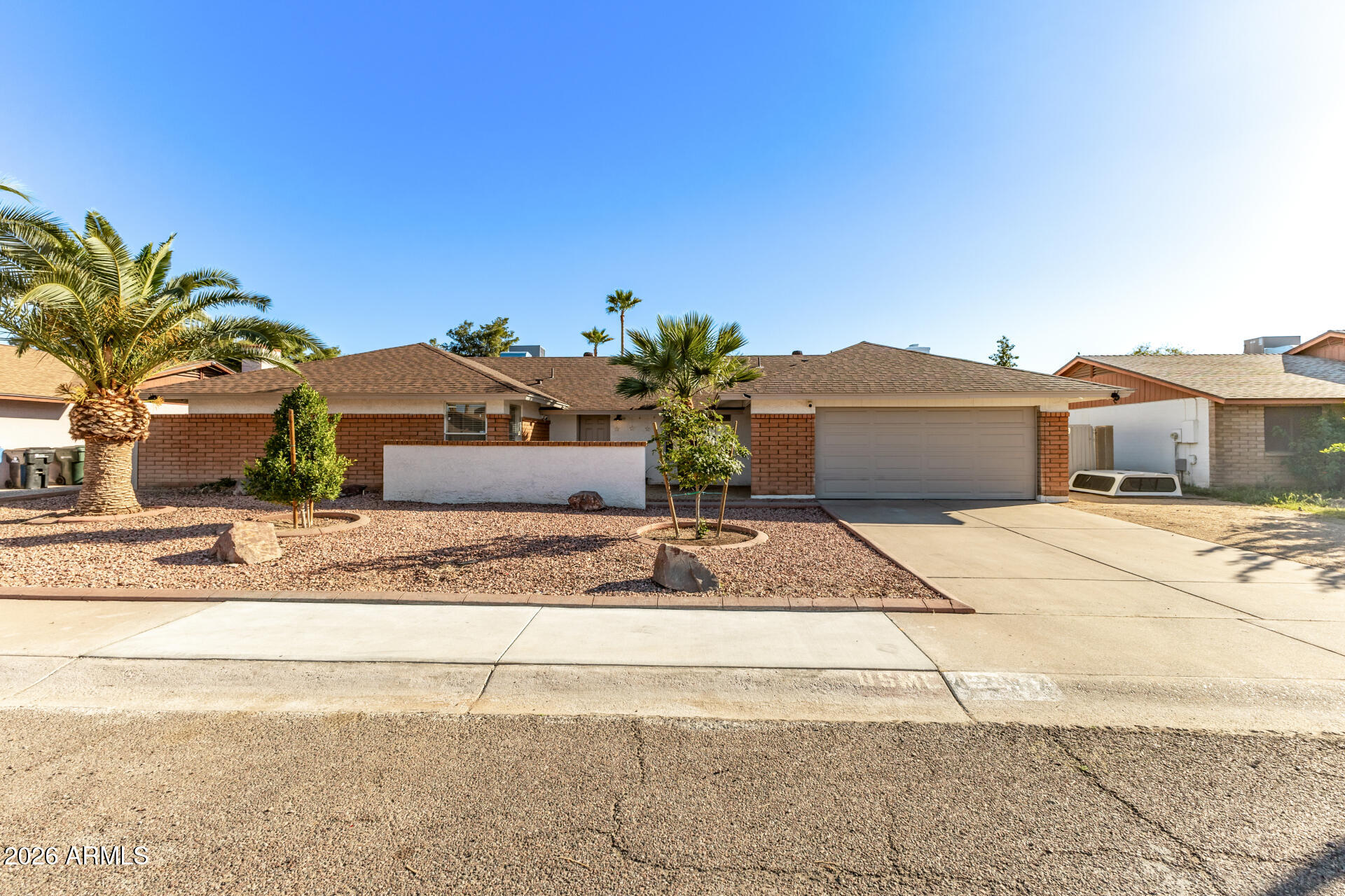 4237 W HARTFORD Avenue, Glendale, AZ 85308 — Photo 1 of 38