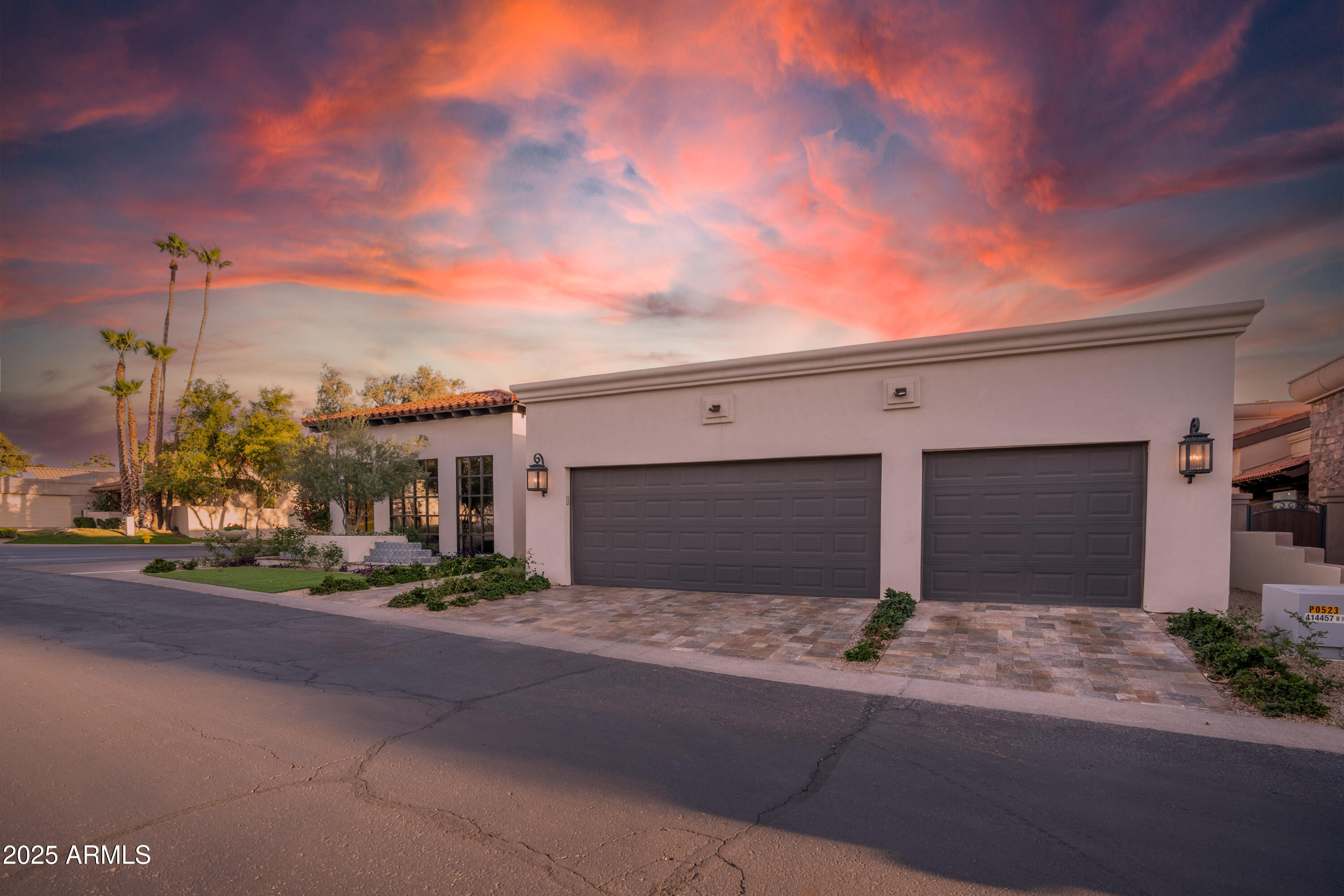 2421 E MONTEBELLO Avenue, Phoenix, AZ 85016 — Photo 1 of 83