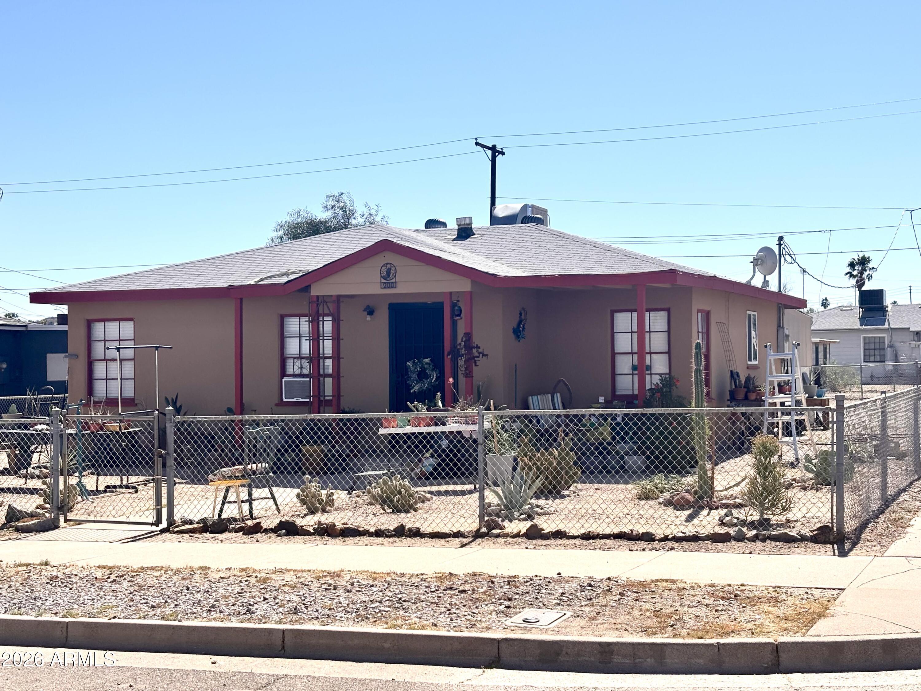 200 E 1ST Avenue, Ajo, AZ 85321 — Photo 1 of 14