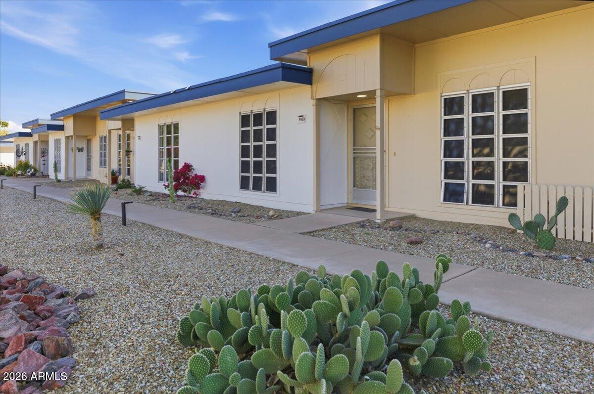 9969 W THUNDERBIRD Boulevard, Sun City, AZ 85351 — Photo 1 of 31