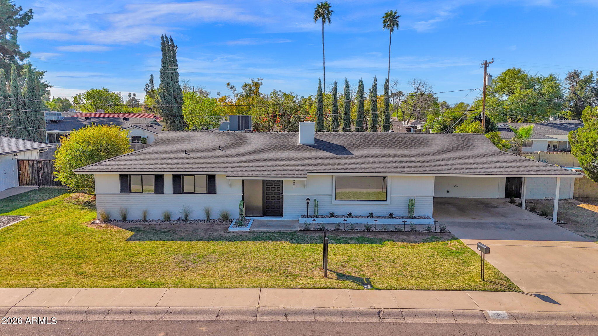 501 W SELDON Lane, Phoenix, AZ 85021 — Photo 1 of 51