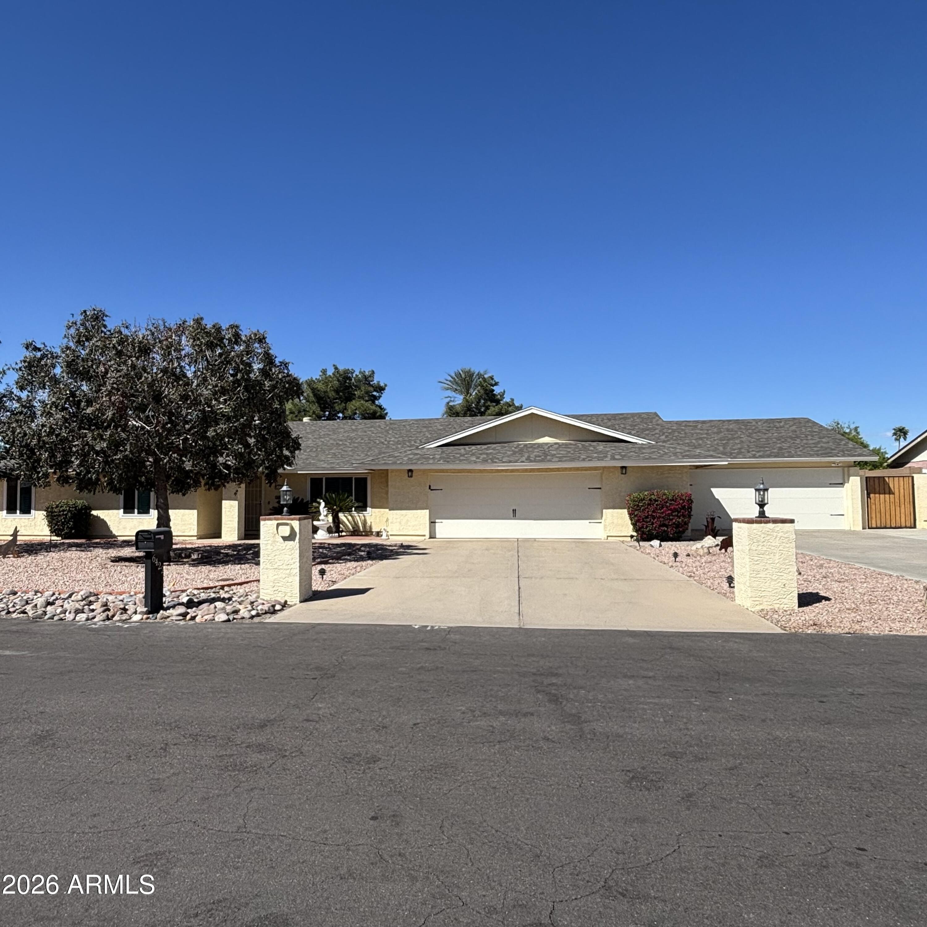 6422 W VILLA THERESA Drive, Glendale, AZ 85308 — Photo 1 of 39
