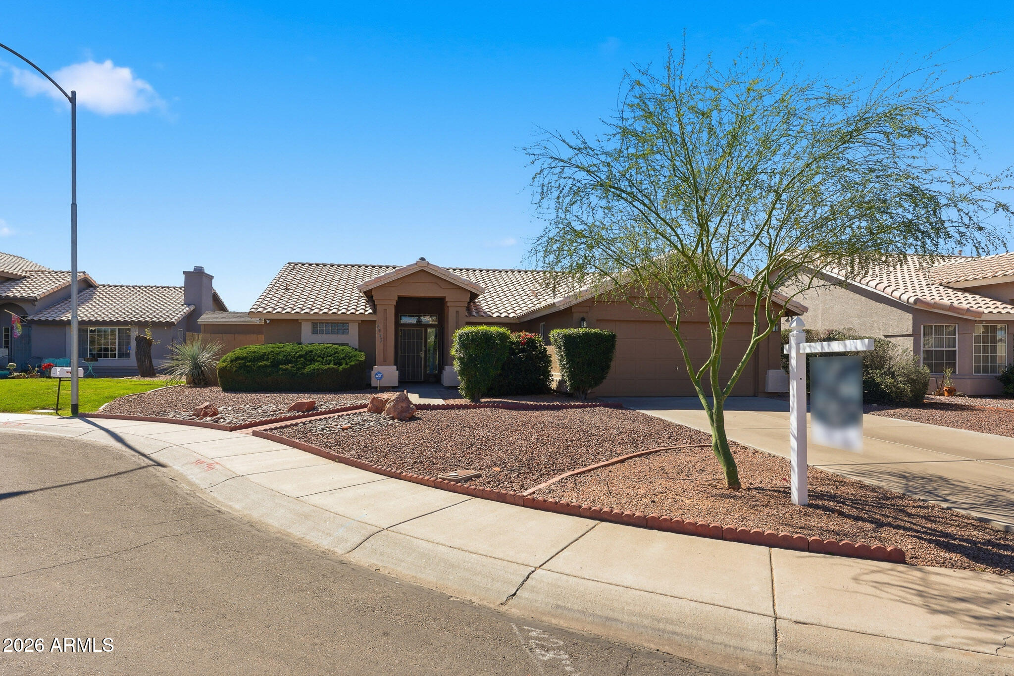8447 W ASTER Drive, Peoria, AZ 85381 — Photo 1 of 27