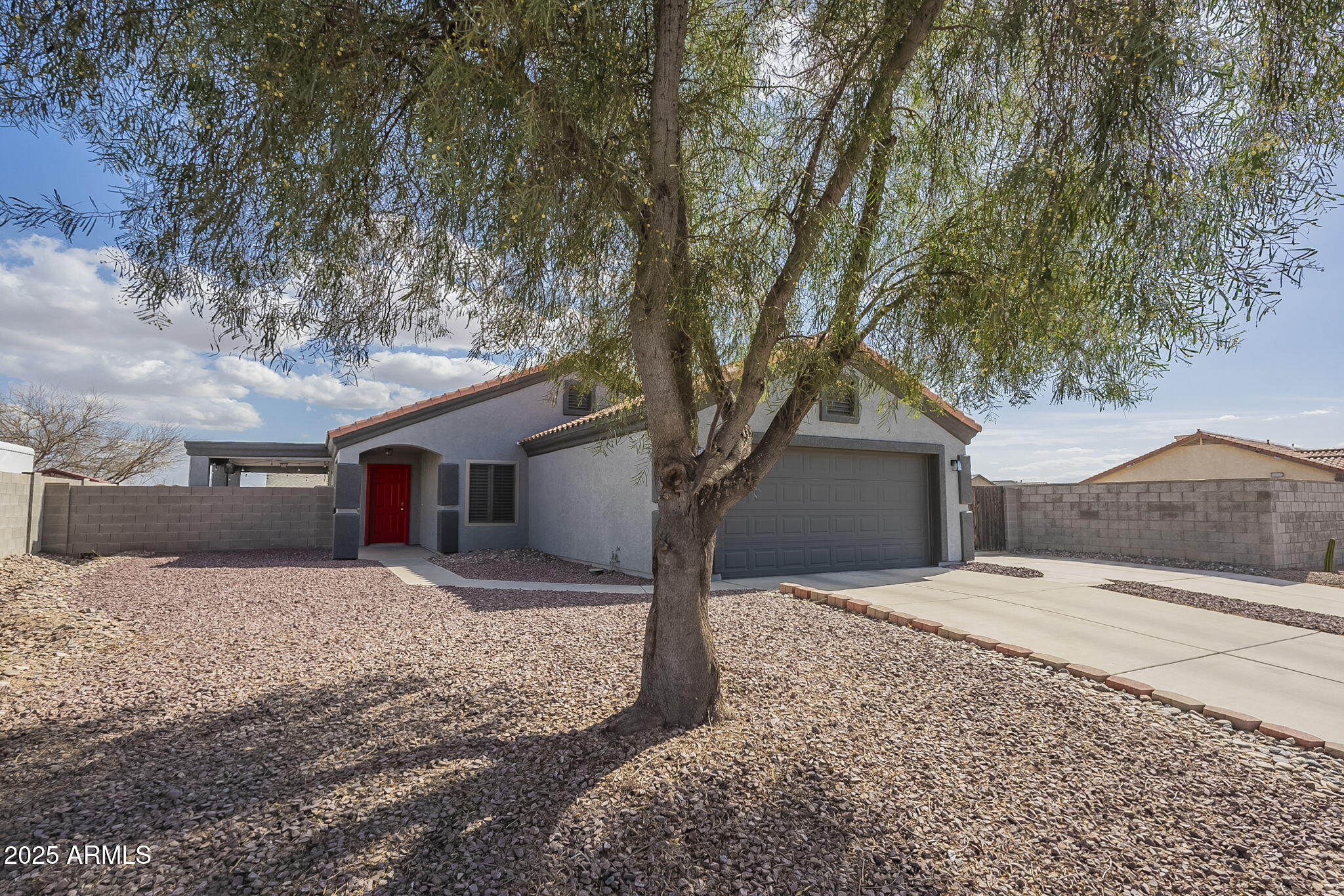 14815 S PADRES Road, Arizona City, AZ 85123 — Photo 1 of 31
