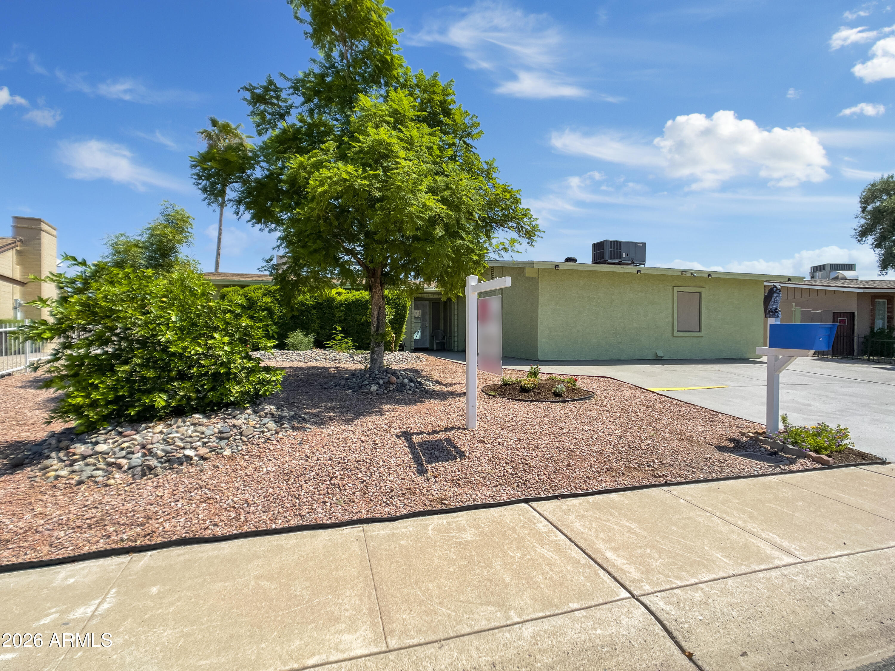 12637 N COLUMBINE Drive, Phoenix, AZ 85029 — Photo 1 of 38