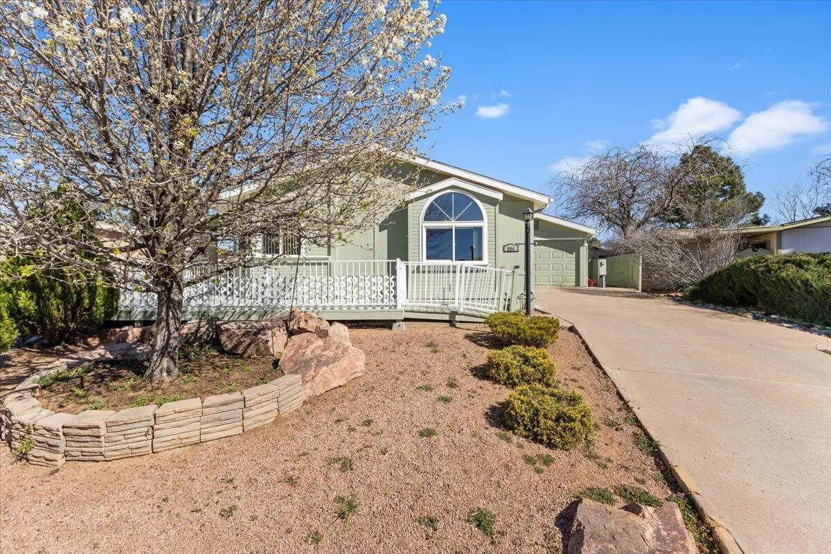 904 W Driftwood Drive, Payson, AZ 85541 — Photo 1 of 44