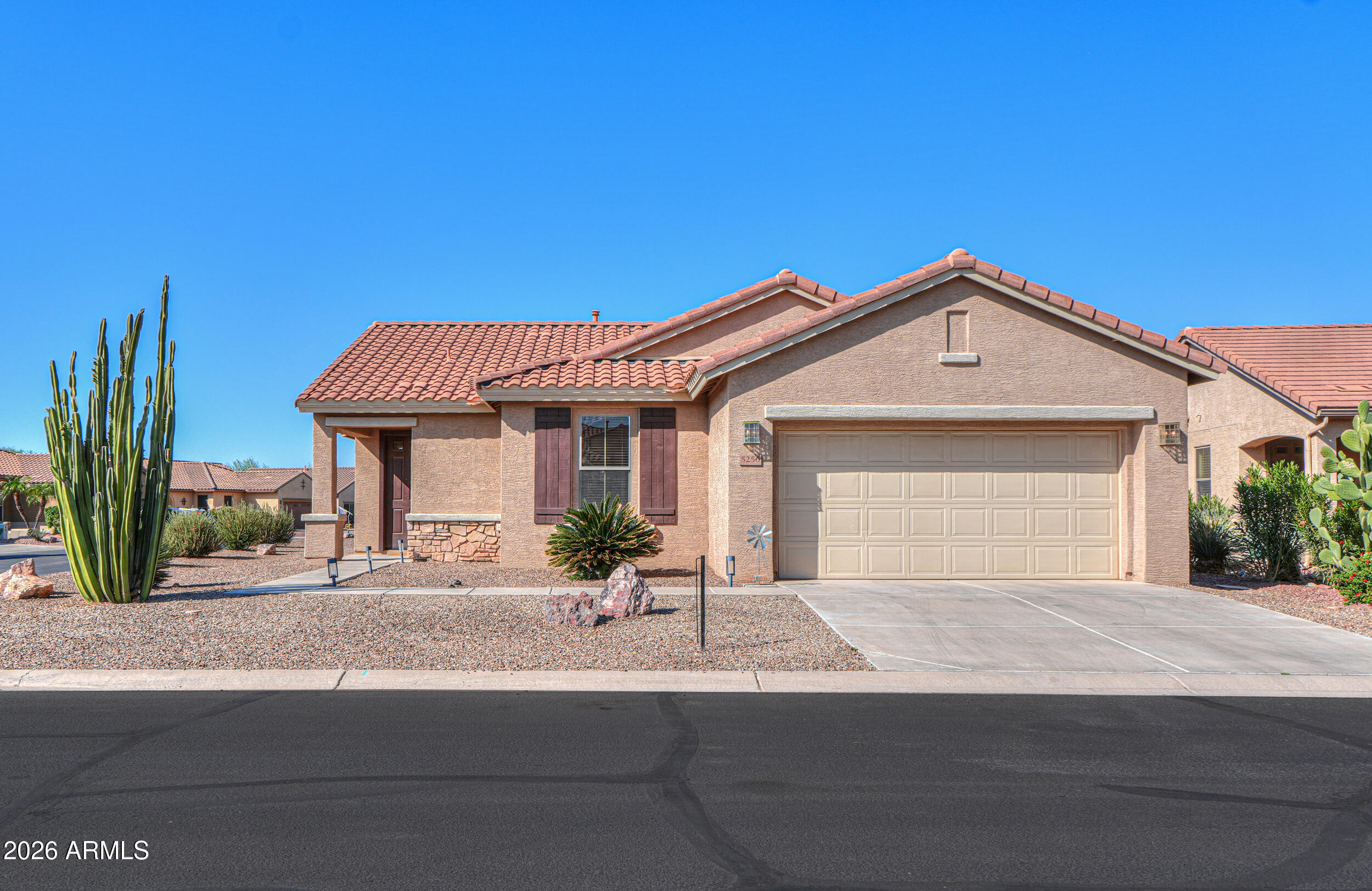 5256 N GILA TRAIL Drive, Eloy, AZ 85131 — Photo 1 of 27
