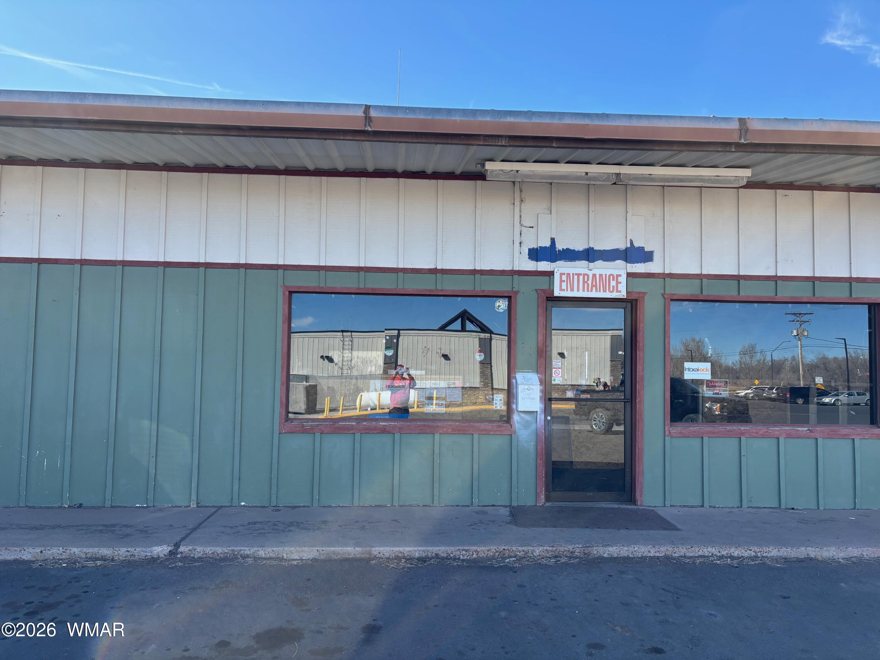 1290 E Cleveland, St. Johns, AZ 85936 — Photo 1 of 13