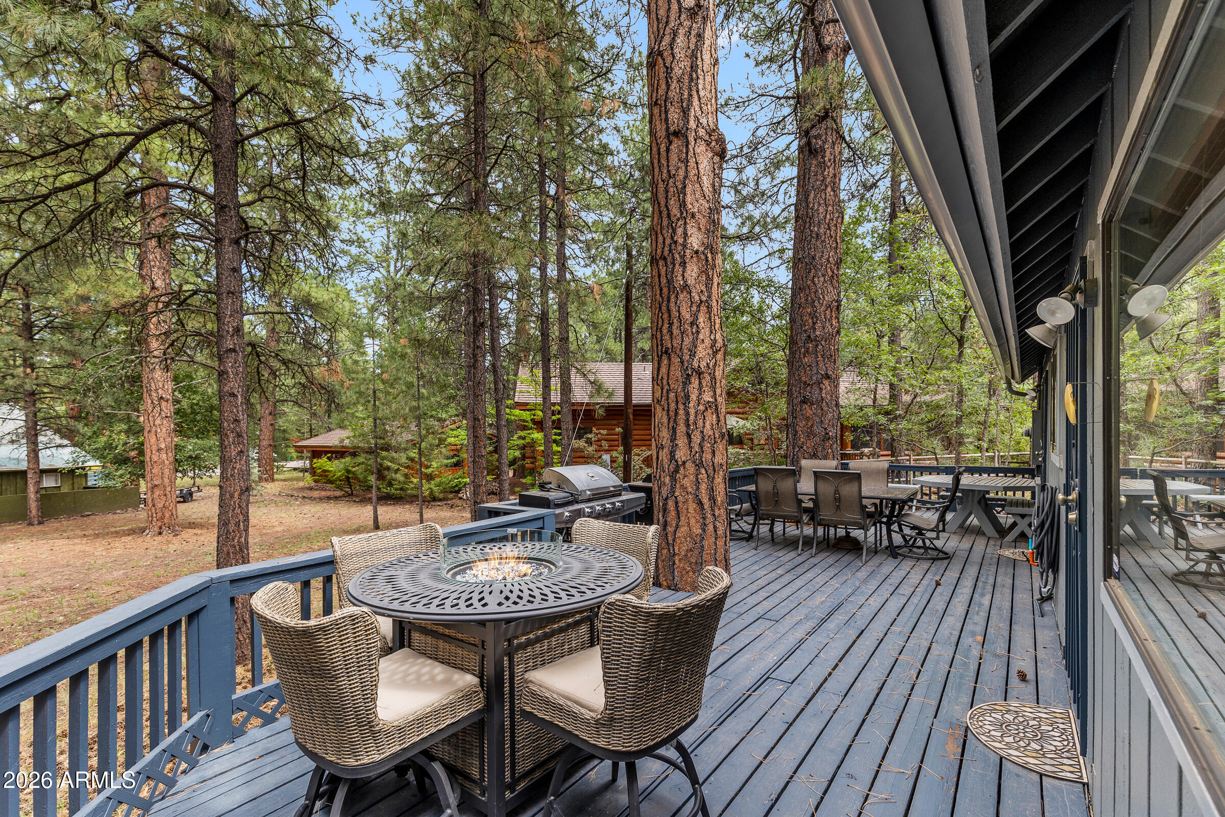 755 E MEADOW VIEW Road, Munds Park, AZ 86017 — Photo 1 of 35