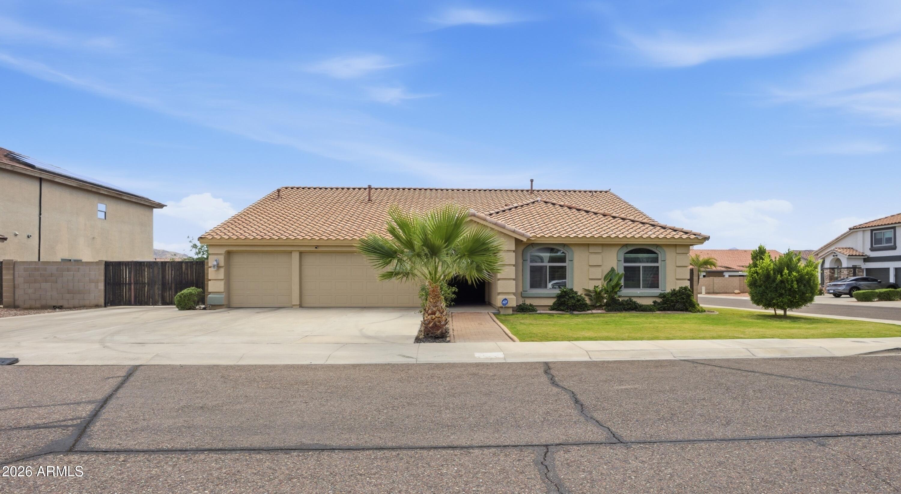 5009 W GWEN Street, Laveen, AZ 85339 — Photo 1 of 22