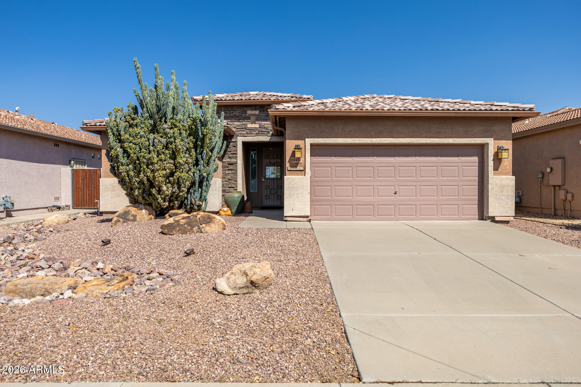 19437 N 110TH Avenue, Peoria, AZ 85373 — Photo 1 of 32