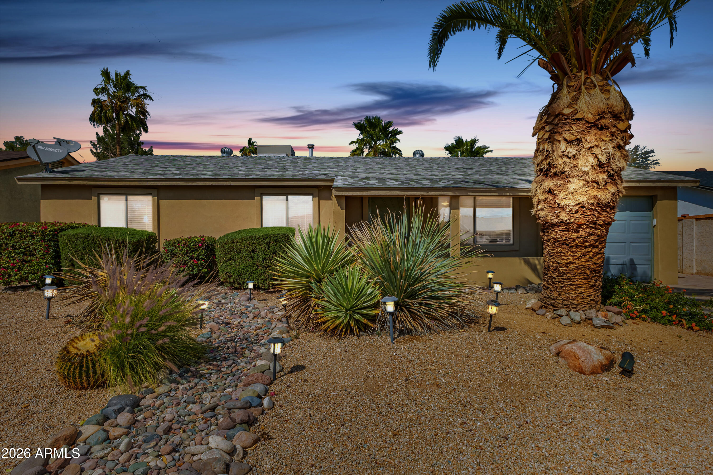 3932 E SURREY Avenue, Phoenix, AZ 85032 — Photo 1 of 28