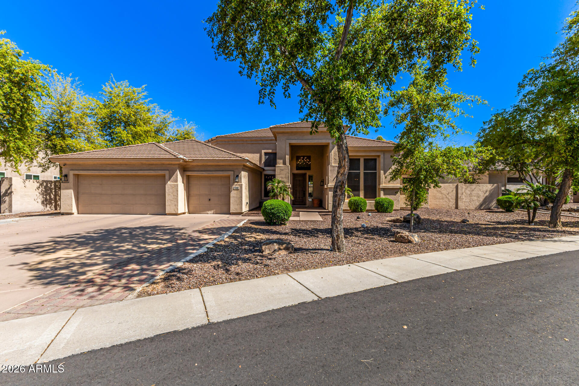 1581 S KAREN Drive, Chandler, AZ 85286 — Photo 1 of 39