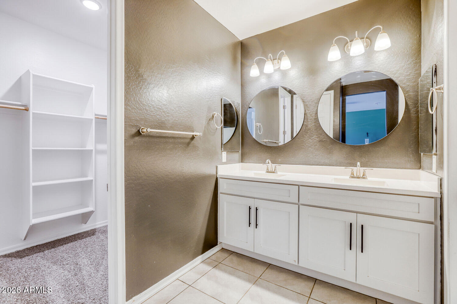 Thumbnail 13