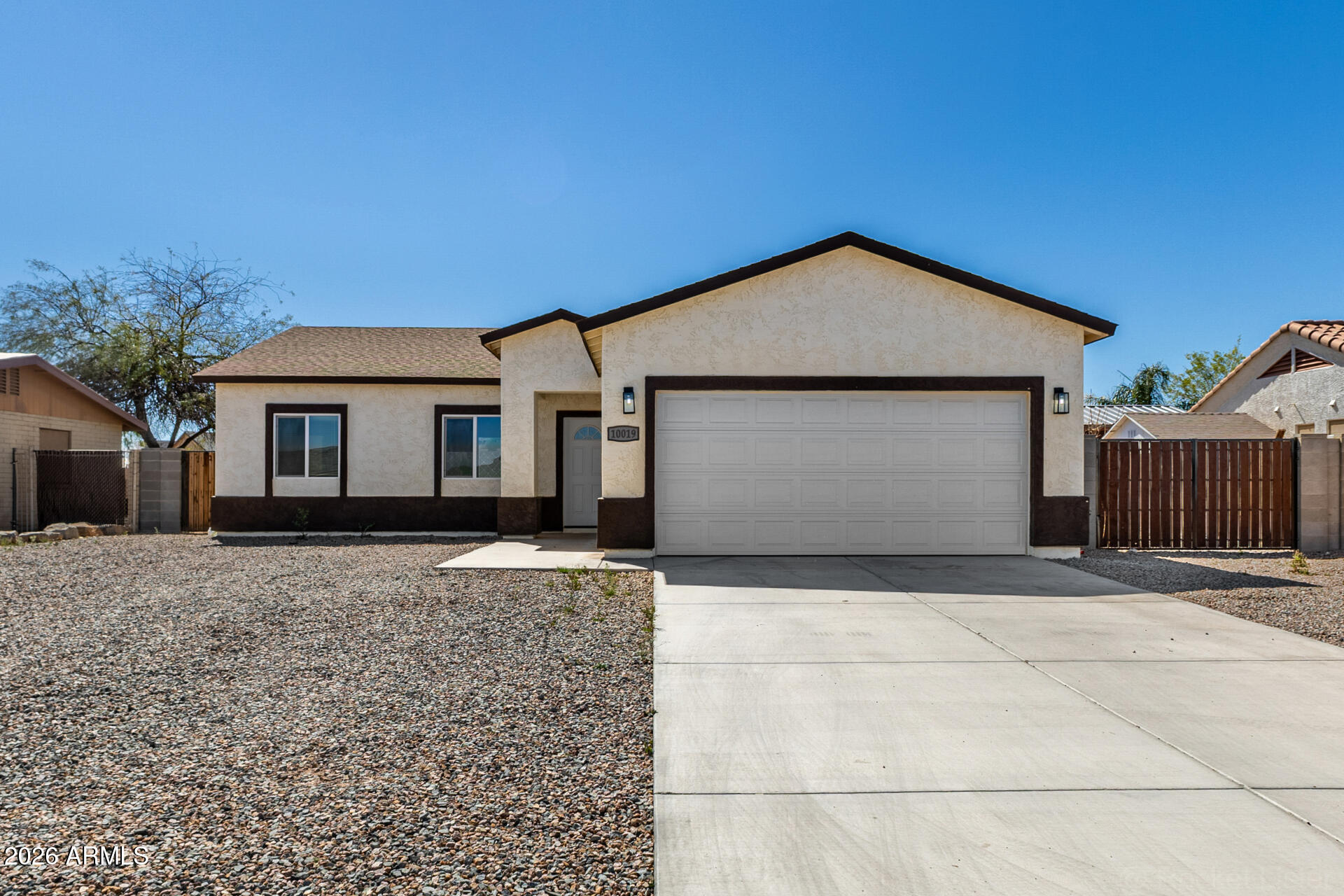 10019 W MONACO Boulevard, Arizona City, AZ 85123 — Photo 1 of 24