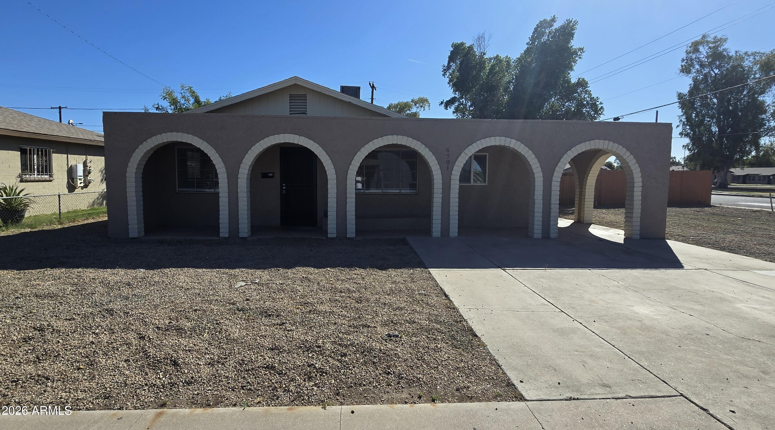 6701 N 53RD Avenue, Glendale, AZ 85301 — Photo 1 of 21