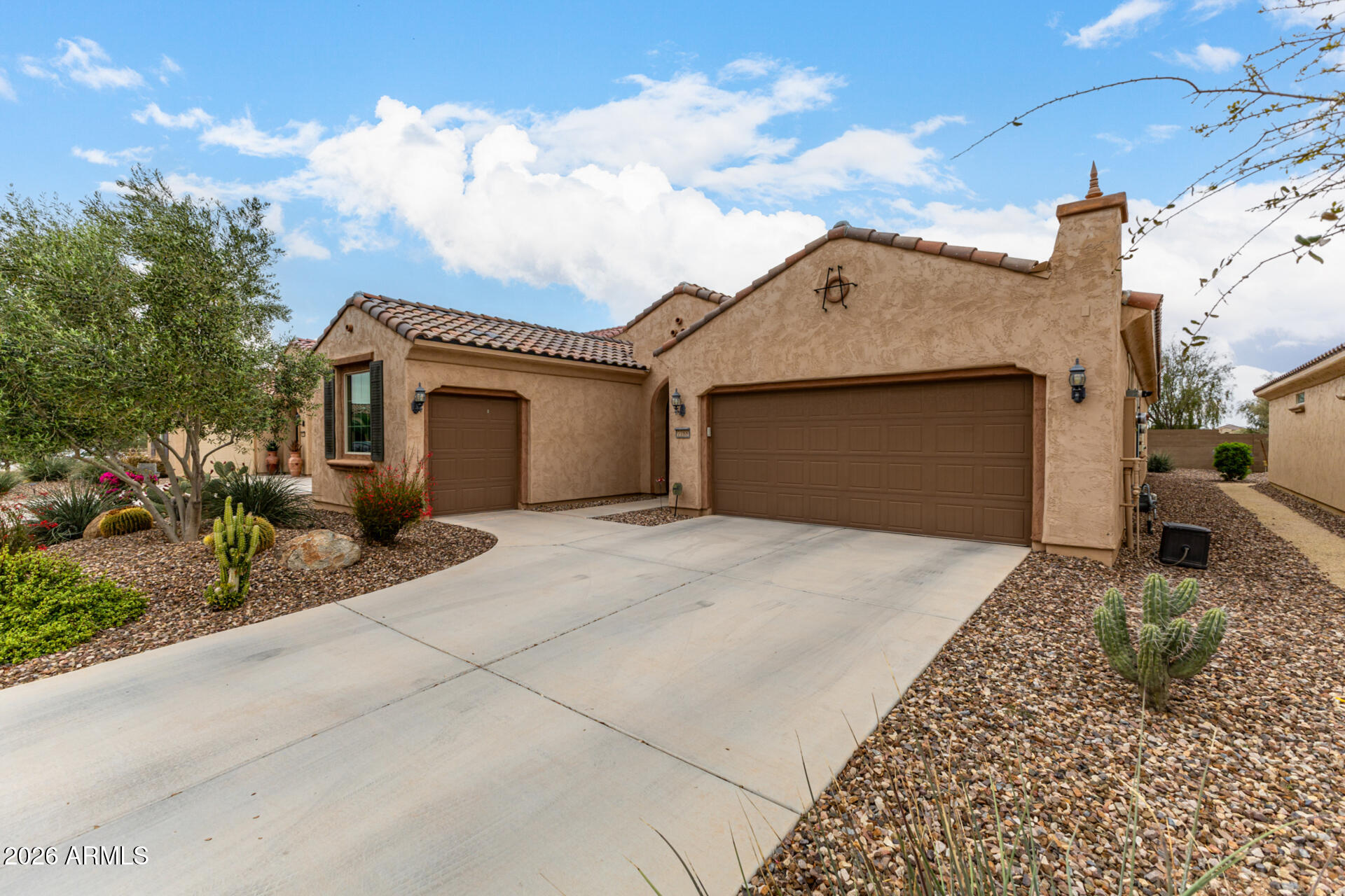 7788 W STONY QUAIL Way, Florence, AZ 85132 — Photo 1 of 67