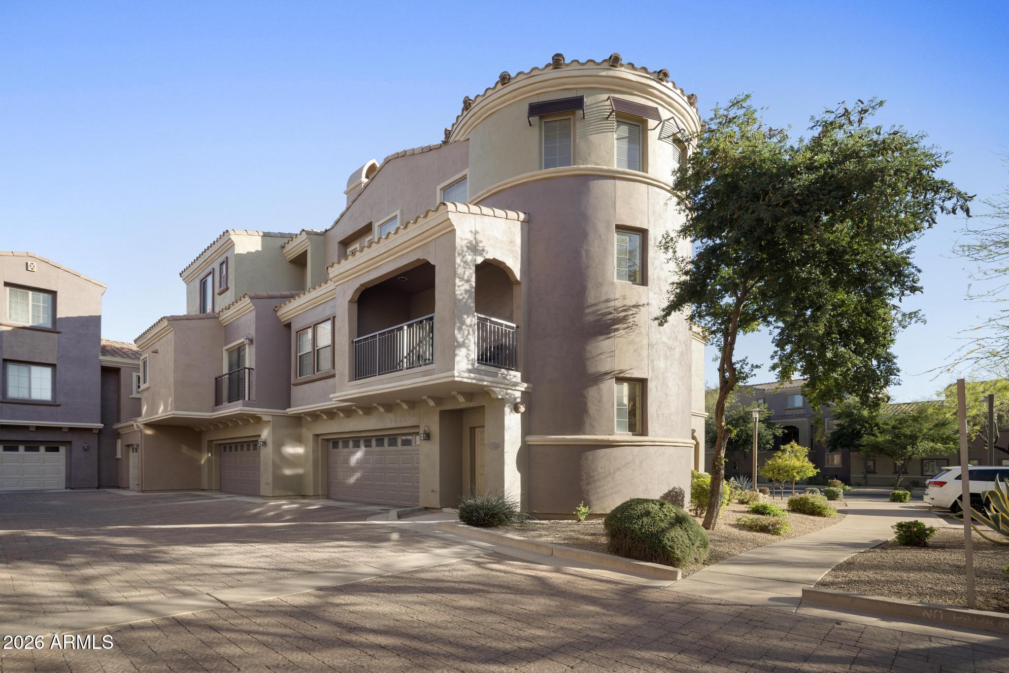 3935 E ROUGH RIDER Road 1112, Phoenix, AZ 85050 — Photo 1 of 34