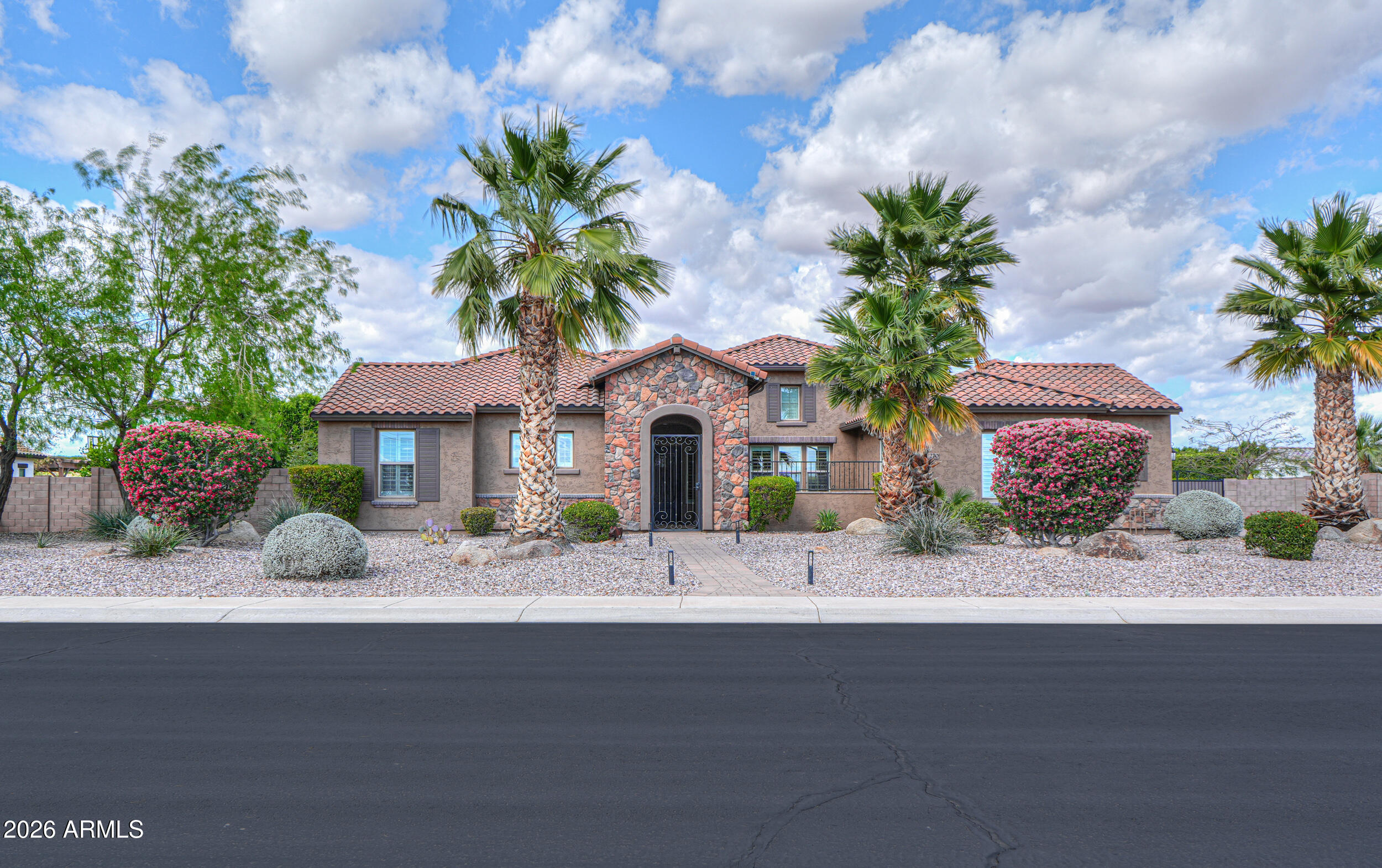 7270 W WHISPERING WIND Drive, Peoria, AZ 85383 — Photo 1 of 129