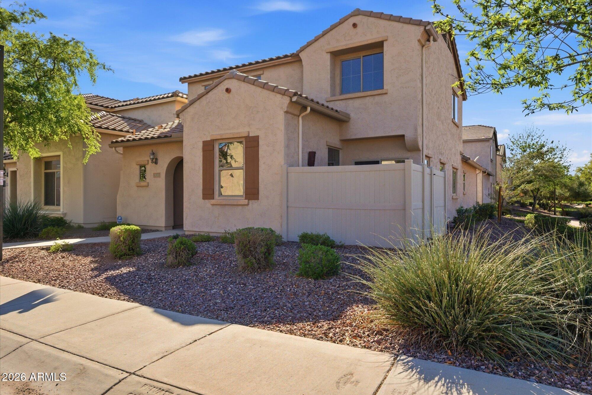 2130 W LE MARCHE Avenue, Phoenix, AZ 85023 — Photo 1 of 27