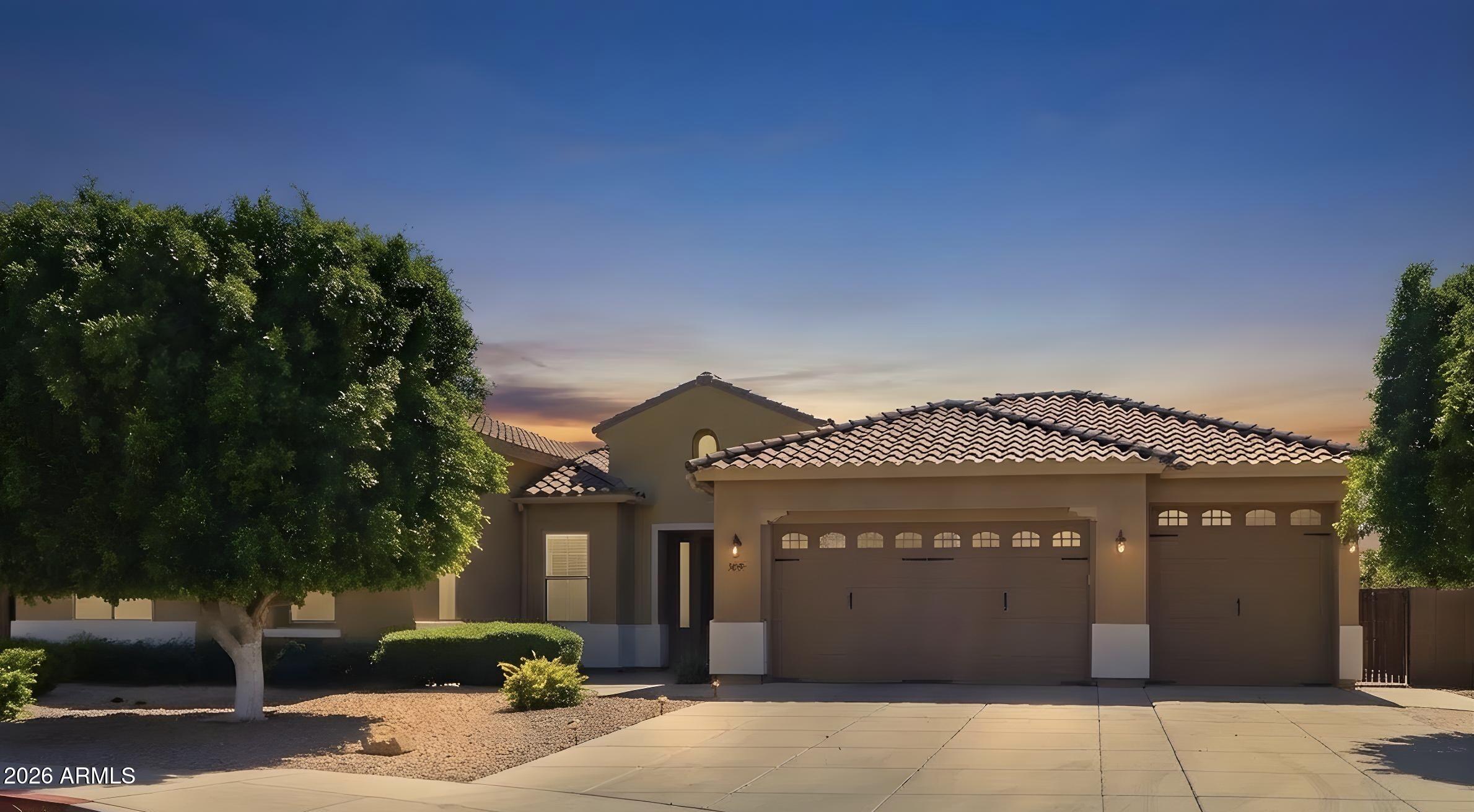 3637 E ELLIS Street, Mesa, AZ 85205 — Photo 1 of 41