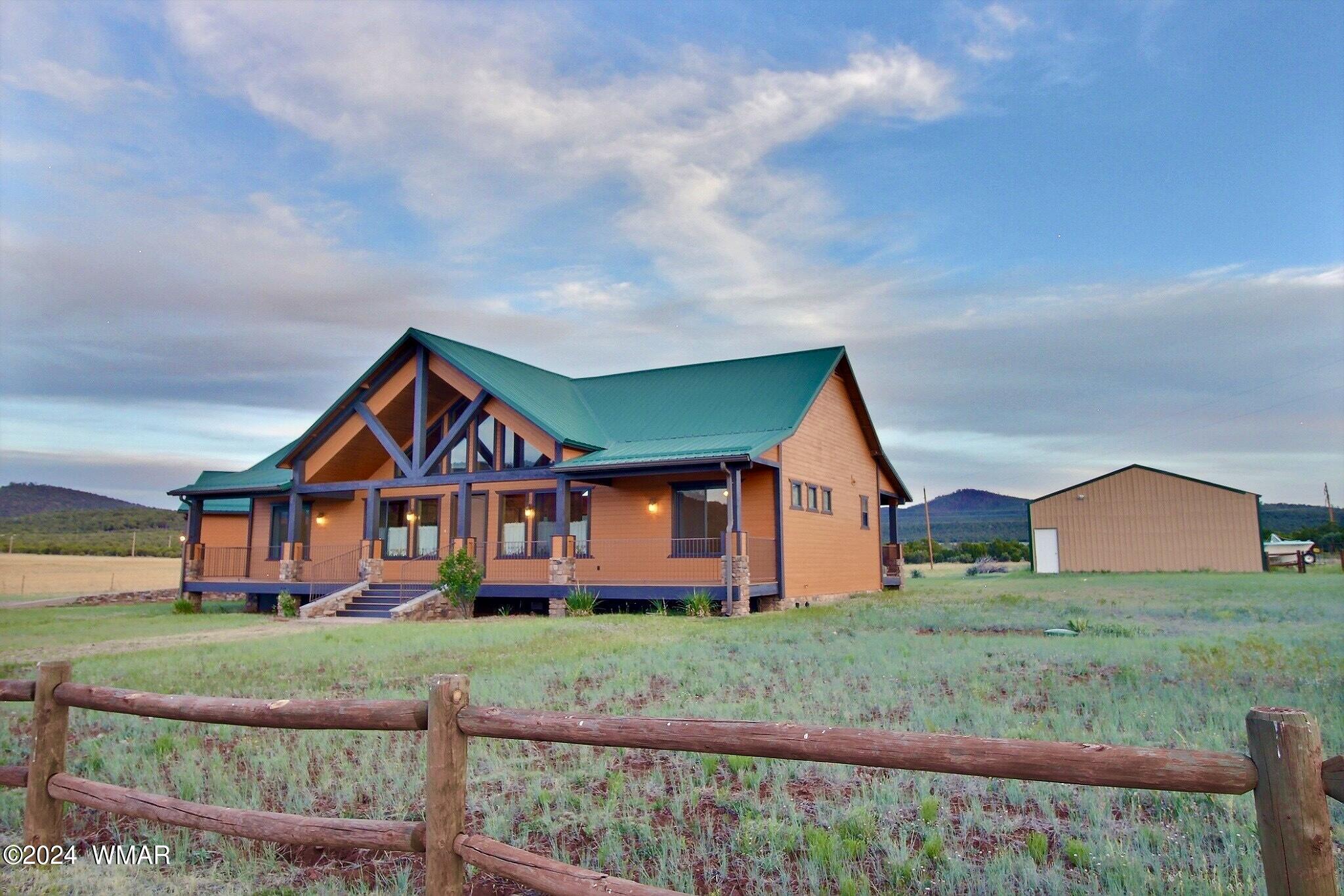 2 N3556, Vernon, AZ 85940 — Photo 1 of 40