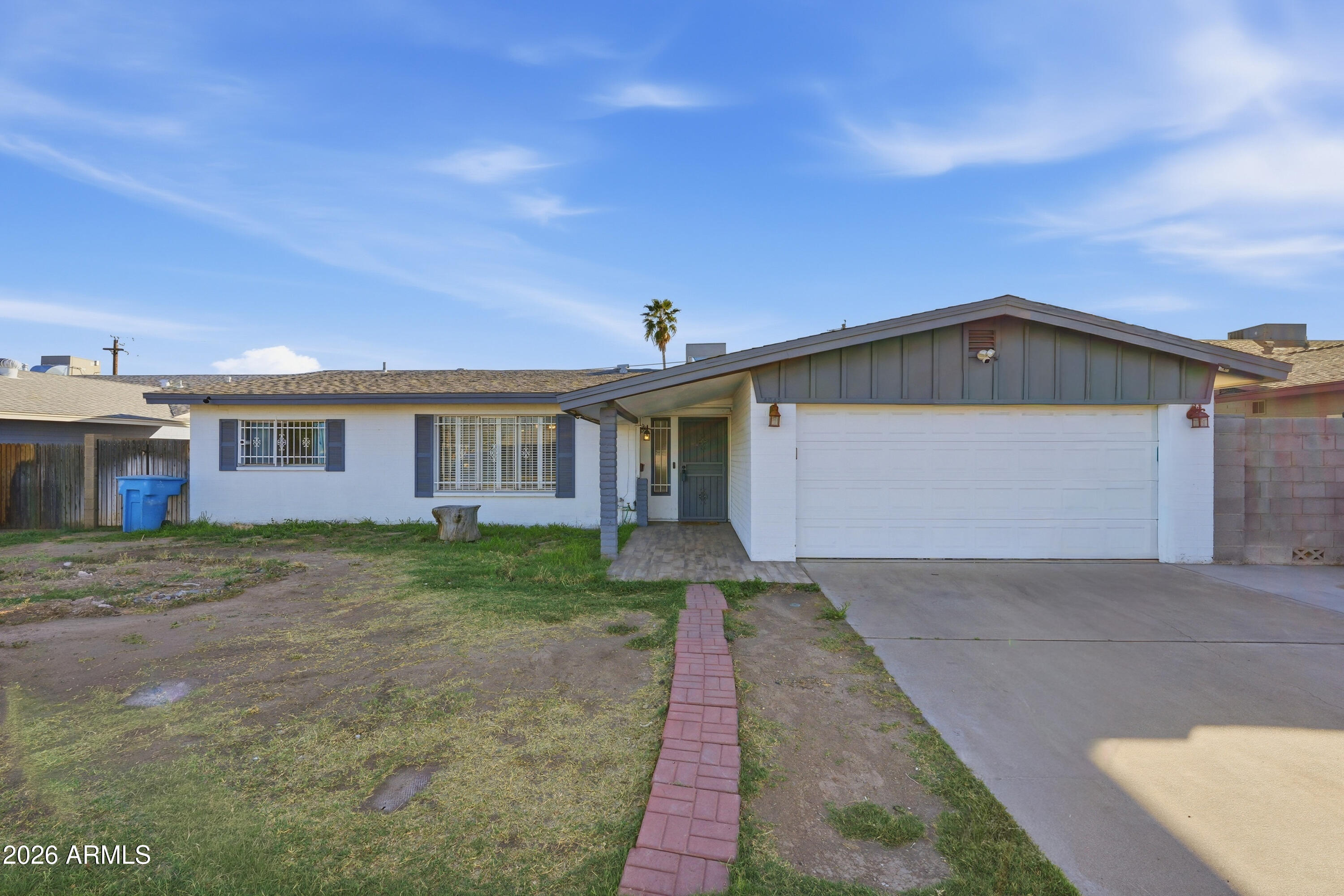 4045 W MONTEBELLO Avenue, Phoenix, AZ 85019 — Photo 1 of 46