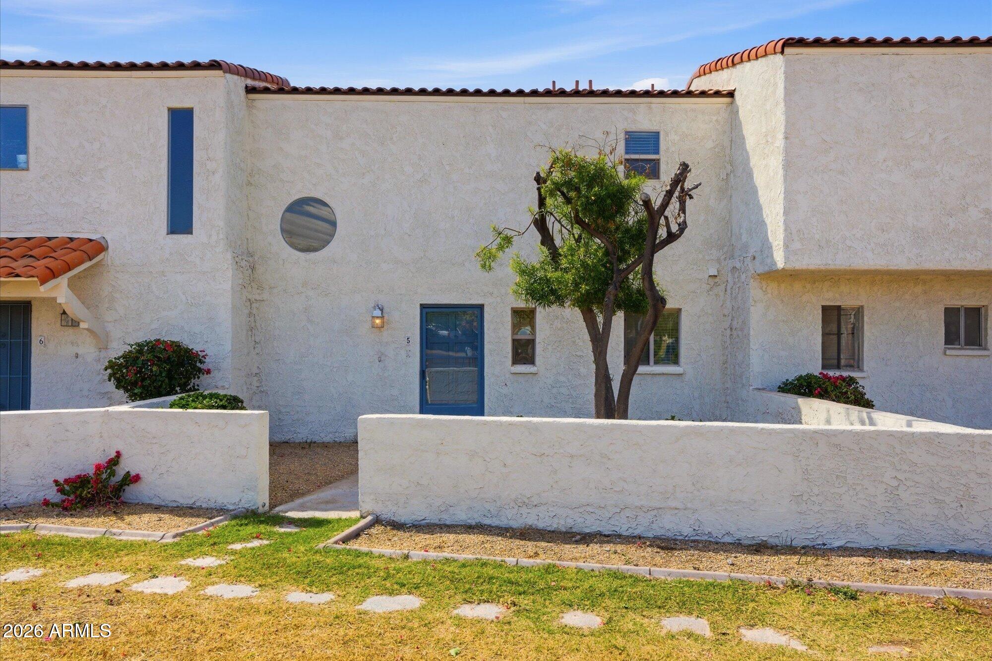 8502 N CENTRAL Avenue 5, Phoenix, AZ 85020 — Photo 1 of 21