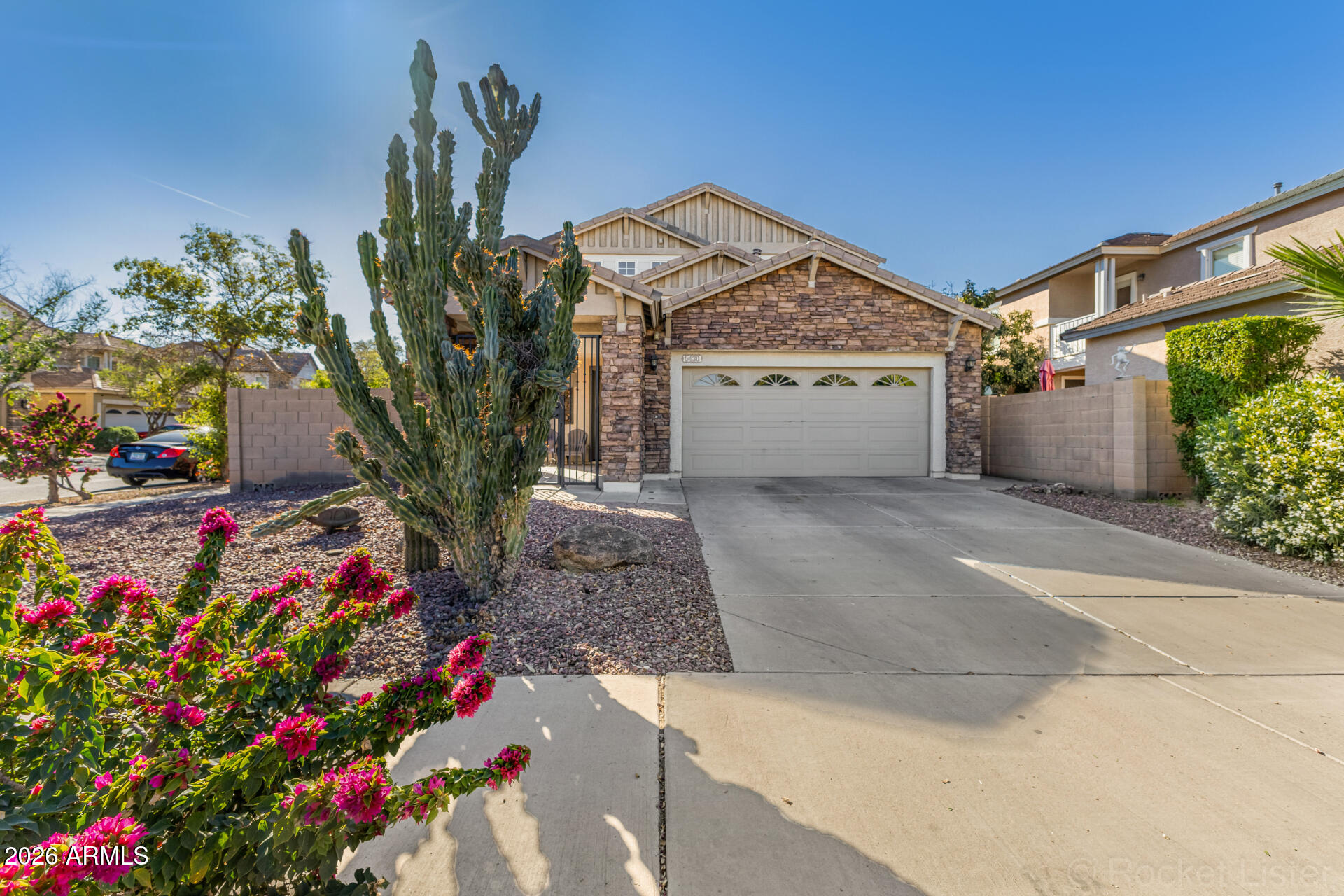 5430 S 23RD Way, Phoenix, AZ 85040 — Photo 1 of 24