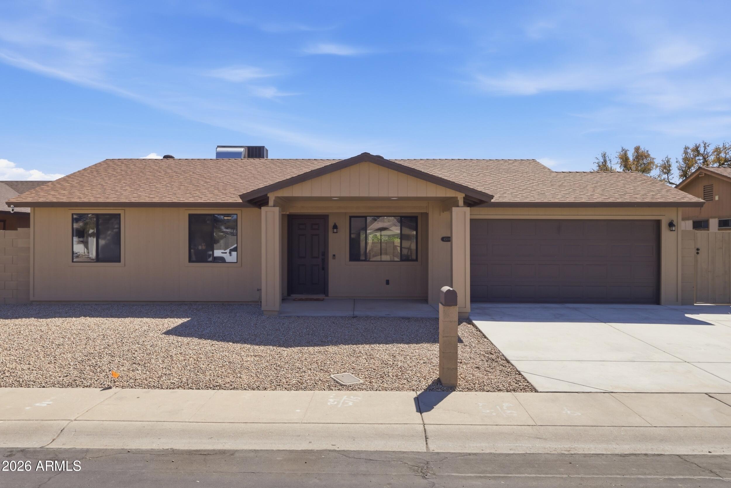6509 W PALO VERDE Avenue, Glendale, AZ 85302 — Photo 1 of 36