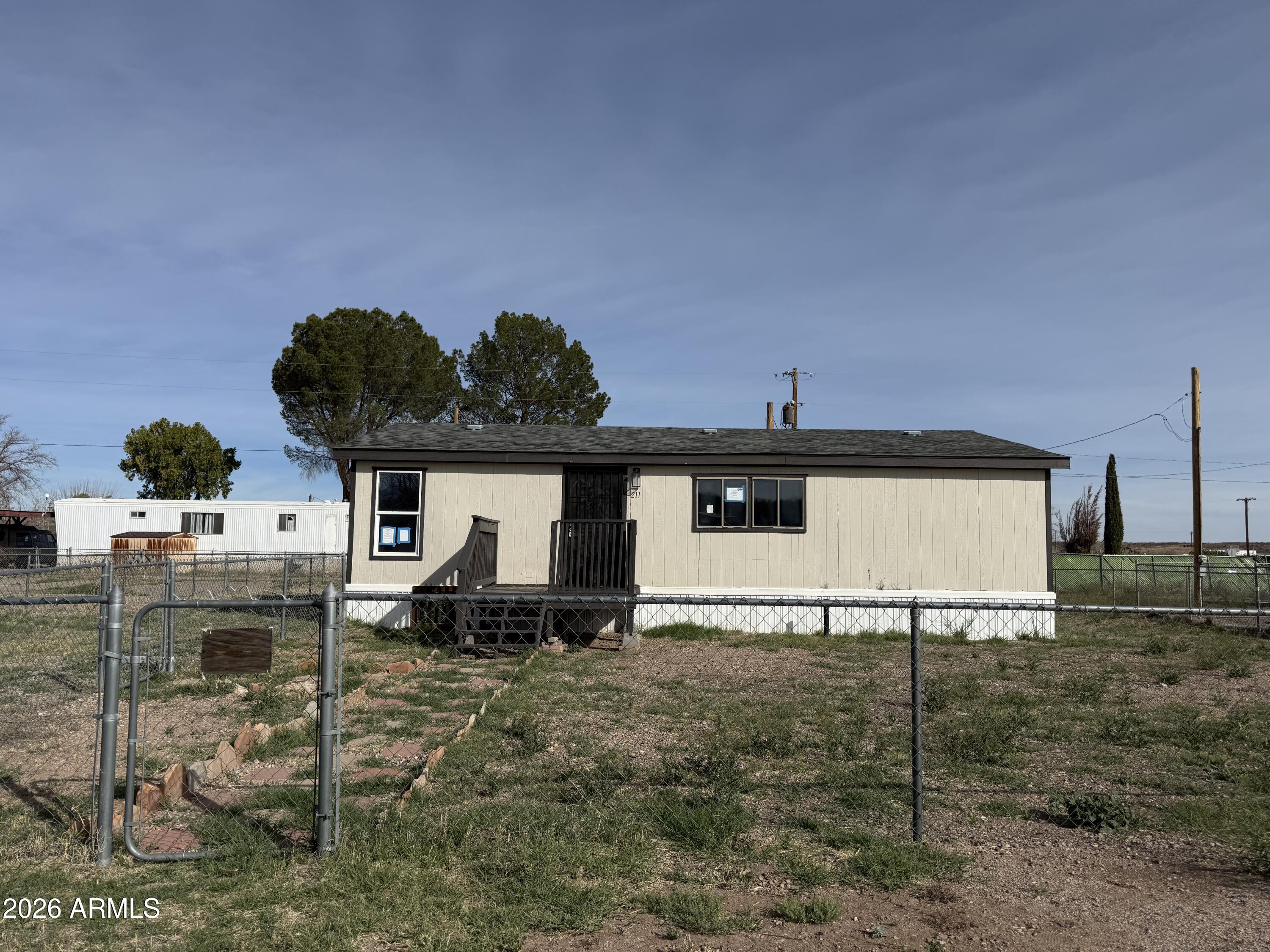 211 E YUMA Street, Huachuca City, AZ 85616 — Photo 1 of 12