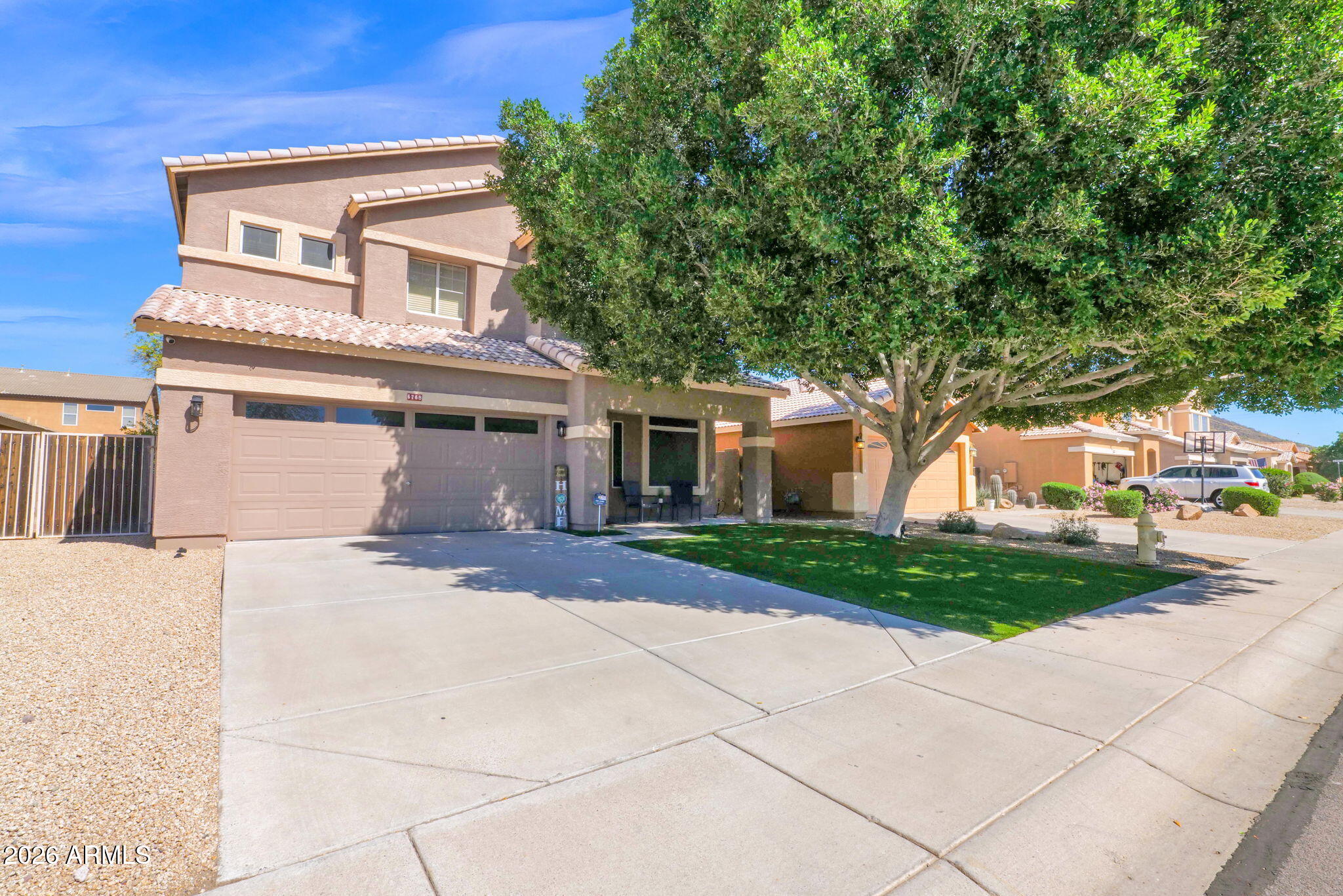6768 W BUCKSKIN Trail, Peoria, AZ 85383 — Photo 1 of 38