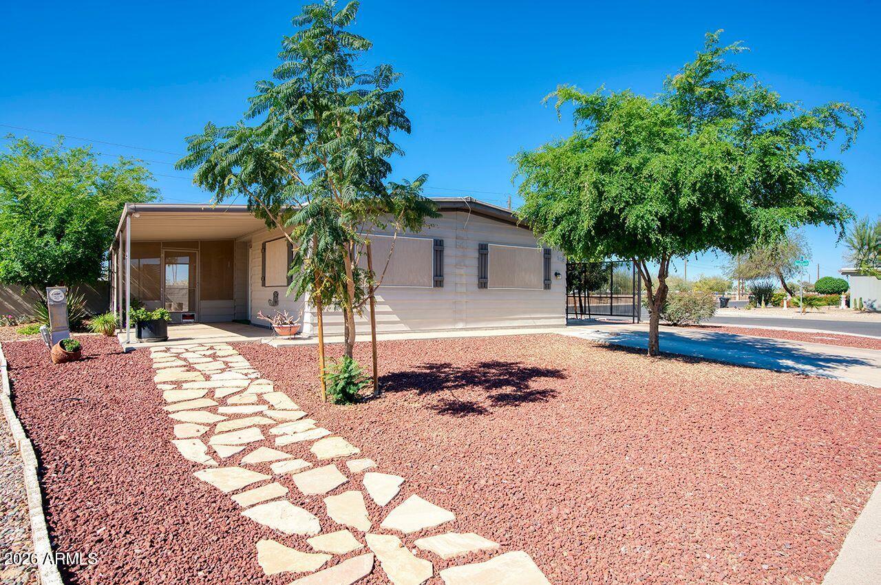 304 S ARVADA, Mesa, AZ 85206 — Photo 1 of 28