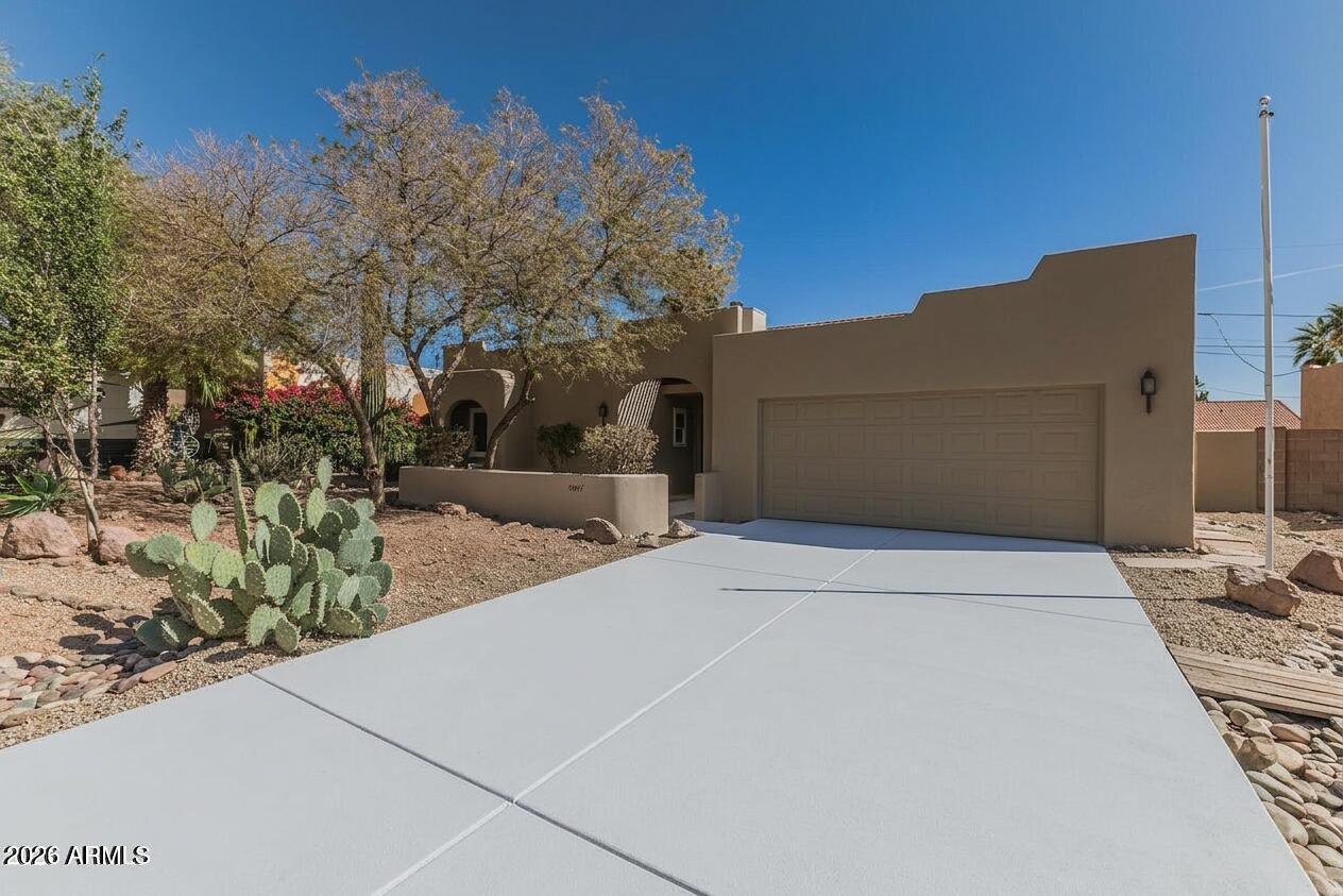 9947 E FORTUNA Avenue, Gold Canyon, AZ 85118 — Photo 1 of 36