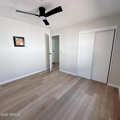 Thumbnail 15